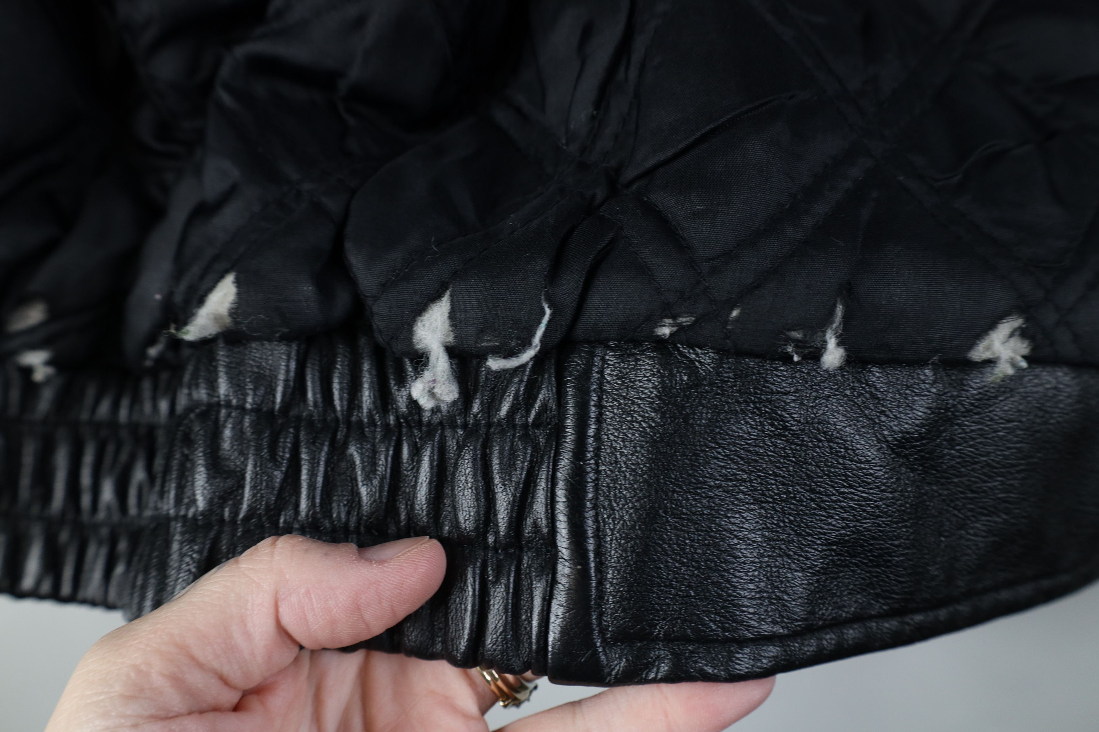 Vintage Vintage 90s Highlander Movie Leather Bomber Jacket Size US XL / EU 56 / 4 - 11 Thumbnail