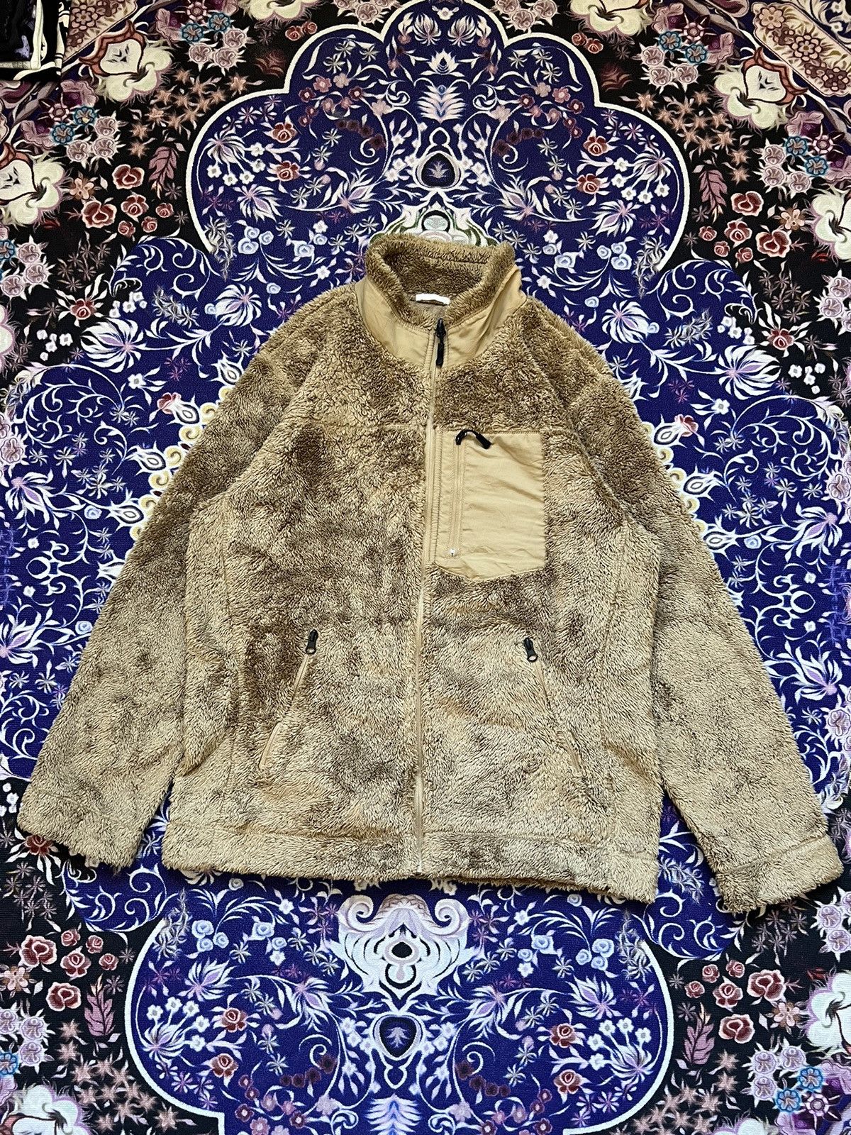 GU GU Deep Pile Sherpa Fleece Jacket Patagonia Outdoor Life Size US L / EU 52-54 / 3 - 1 Thumbnail