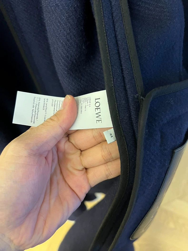Loewe Loewe size S Show boys' coats Size US S / EU 44-46 / 1 - 8 Thumbnail