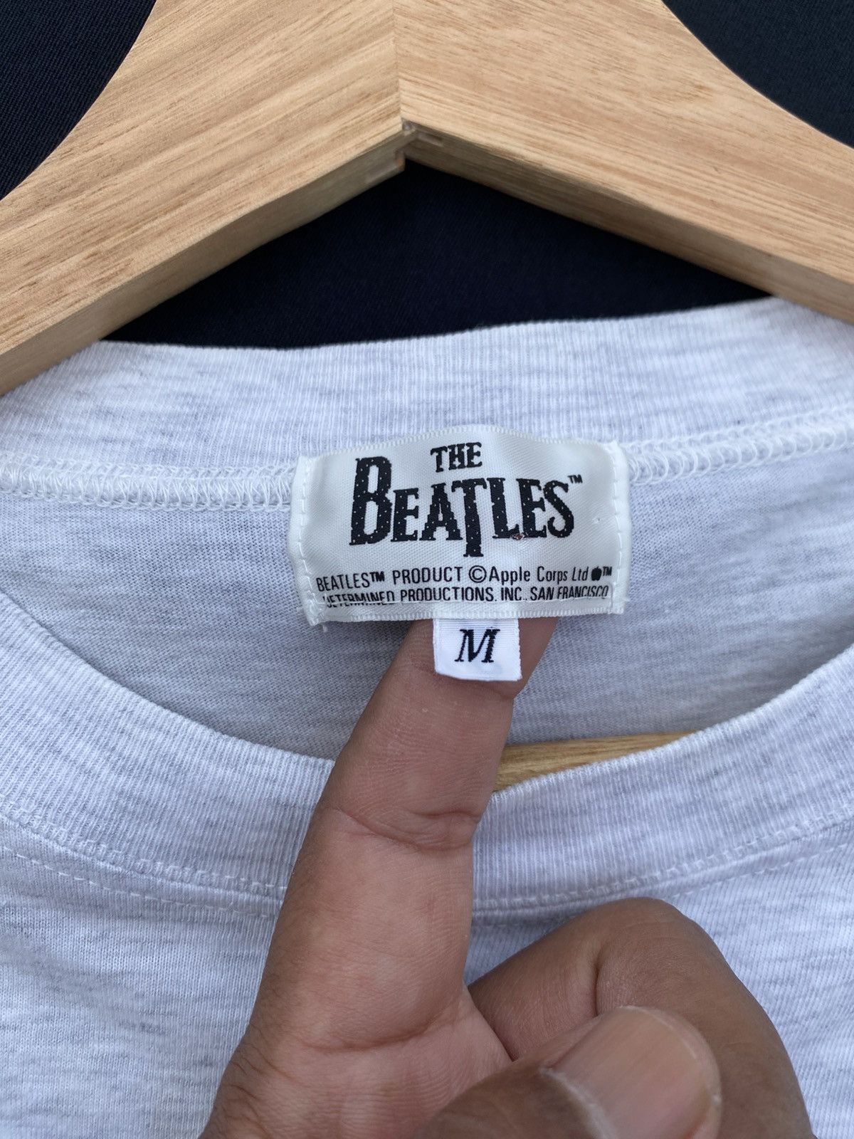 Band Tees Rare Vintage The Beatles Forever Band Tees Size US M / EU 48-50 / 2 - 11 Thumbnail