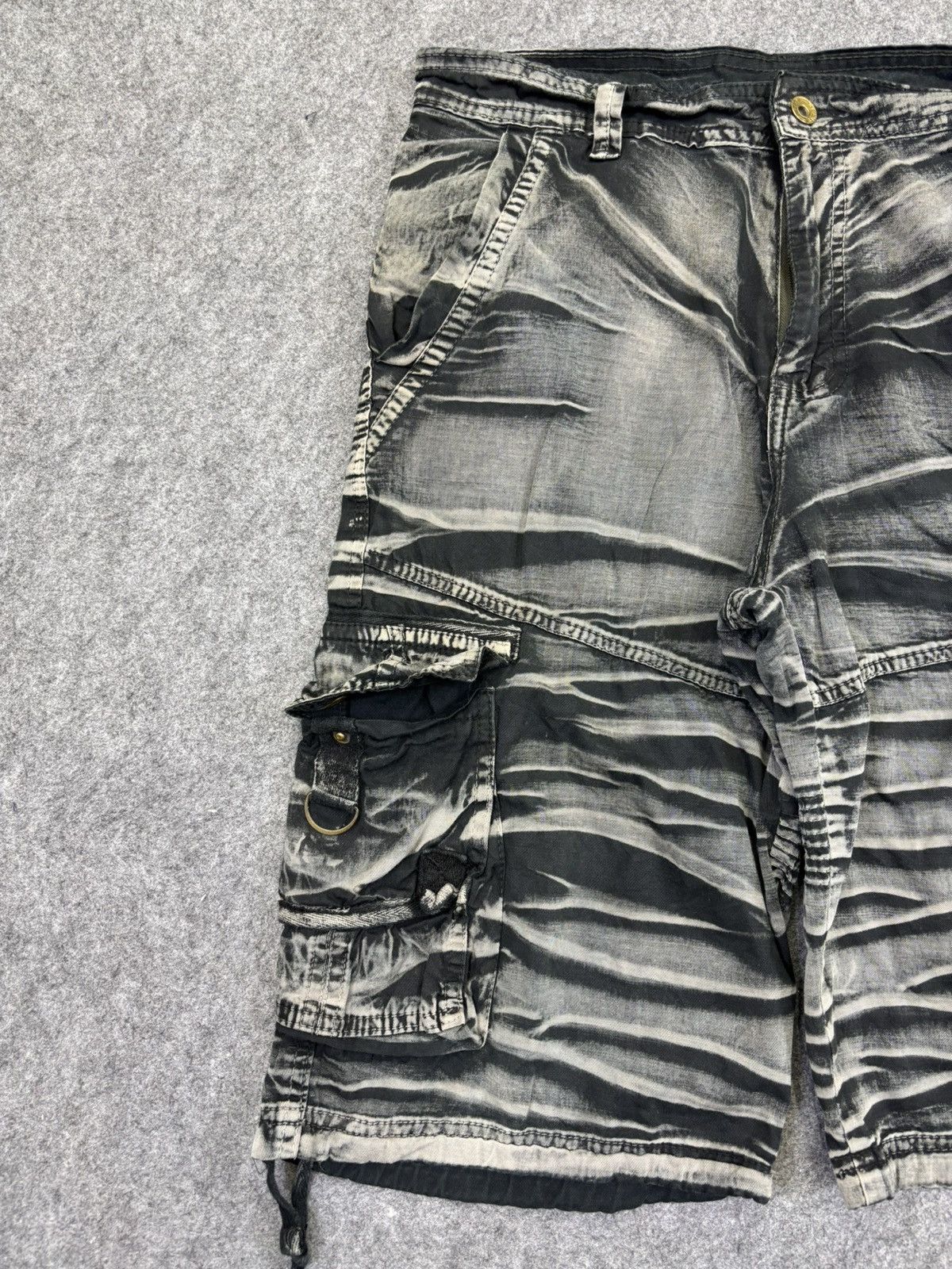 Japanese Brand MYMSTORM Chaos Fades Short Cargo Pant K29 Size US 32 / EU 48 - 4 Thumbnail