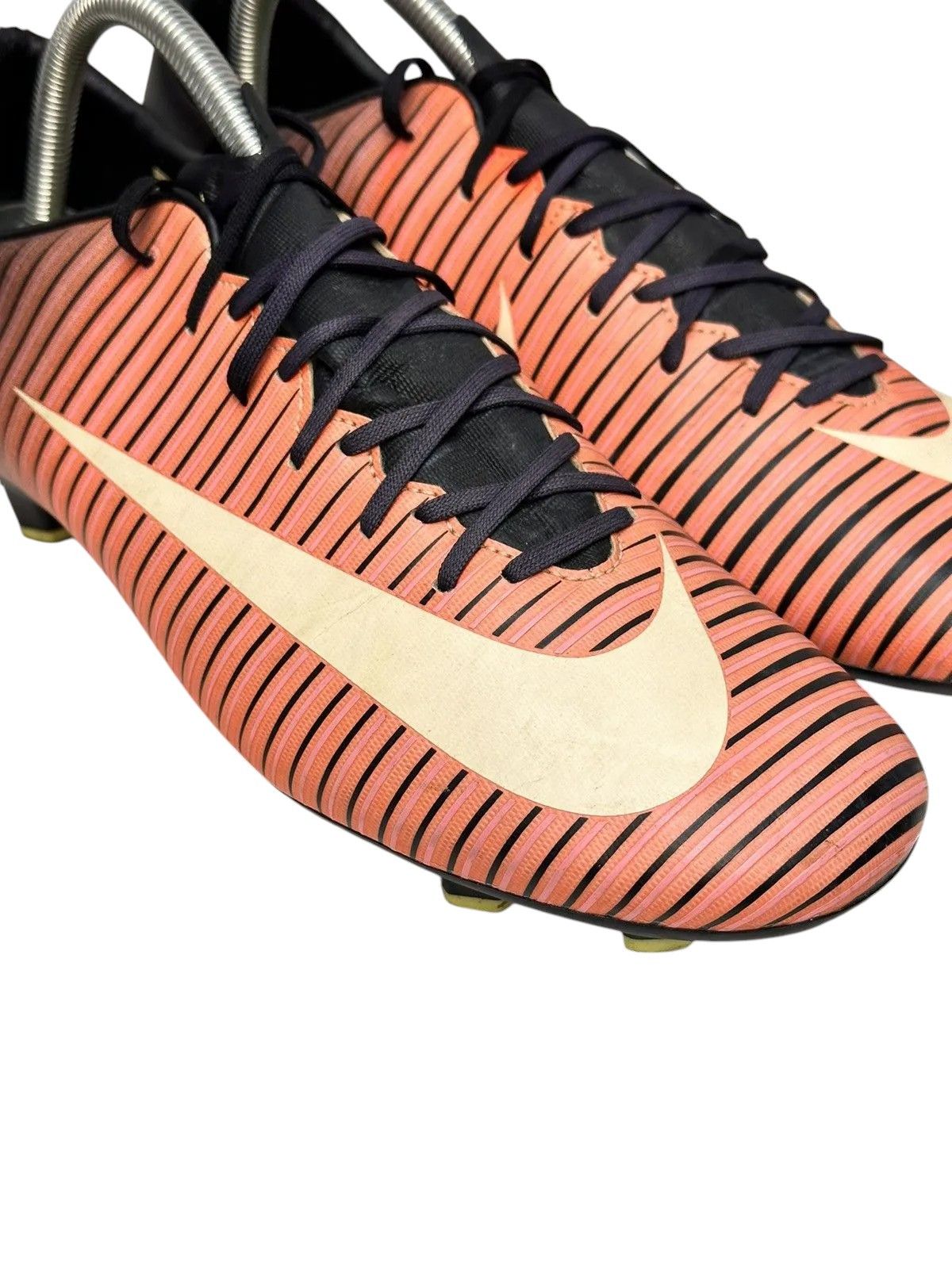 Nike Vintage Nike Mercurial Vapor XI FG Red Black 45.5 (10.5) Size US 12.5 / EU 45-46 - 10 Thumbnail