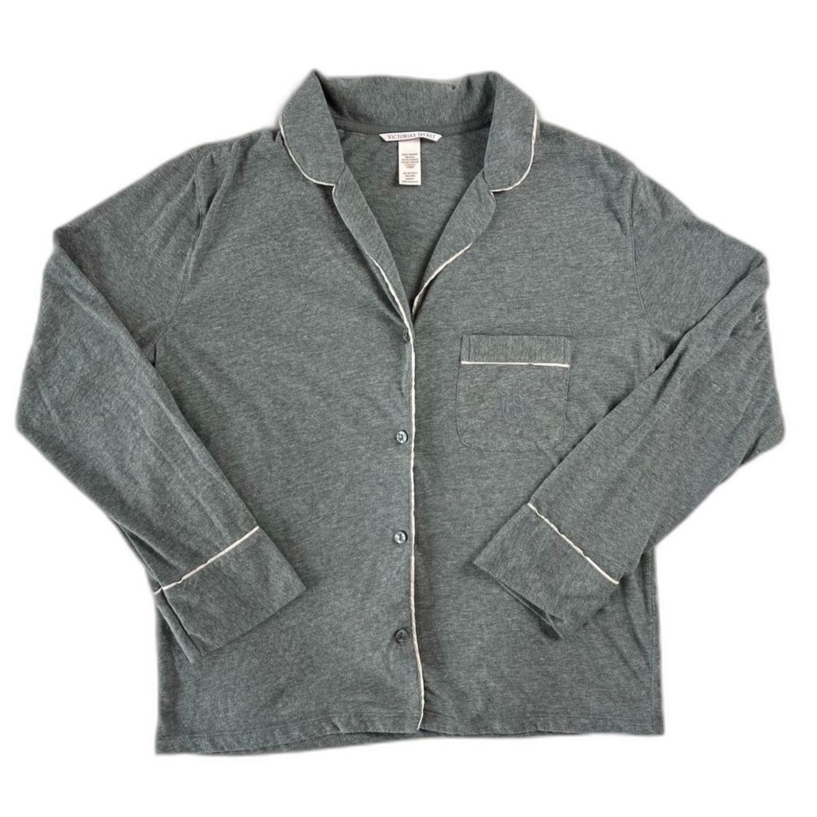 Victoria's Secret Victoria's Secret XS Button Up Pajama Top Grey Long Sleeve Size XS / US 0-2 / IT 36-38 - 1 Thumbnail