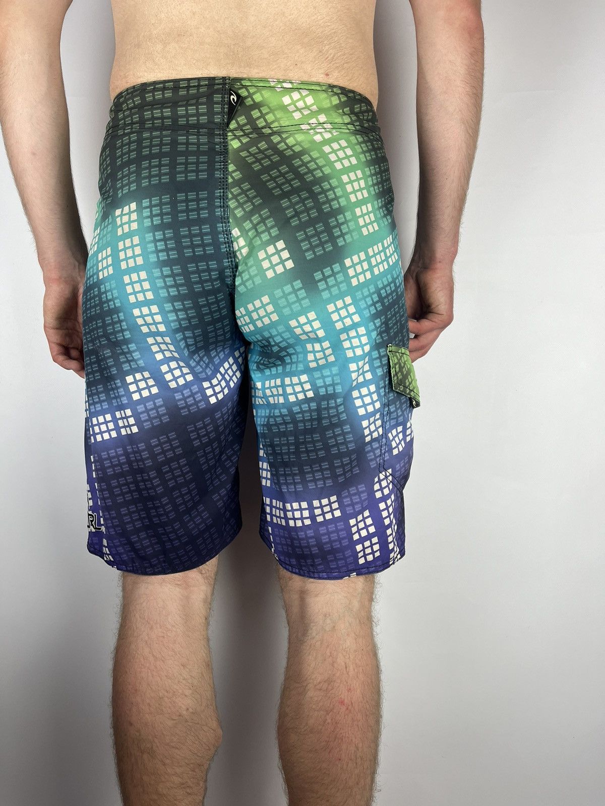 Rip Curl 🏄‍♂️Rip Curl short surf swim multicolor size L Size US 33 - 4 Thumbnail