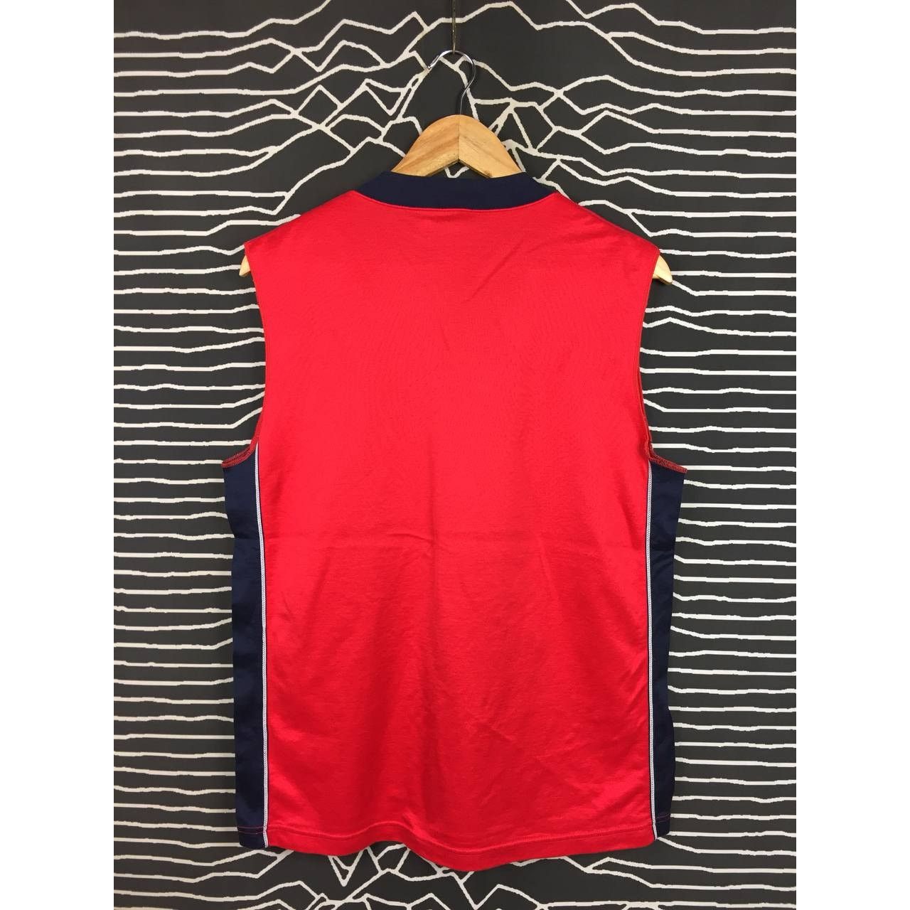 Descente × Japanese Brand Descente Small Logo Sleeveless Activewear Tee Size US M / EU 48-50 / 2 - 4 Thumbnail