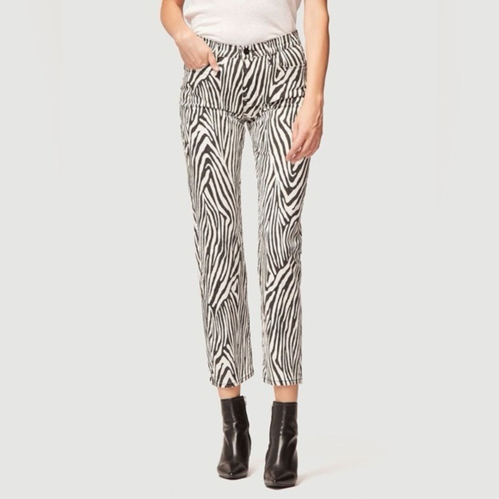 Frame NWT Frame Le High Straight Zebra Crop Jeans size 28 Size 28" / US 6 / IT 42 - 1 Thumbnail