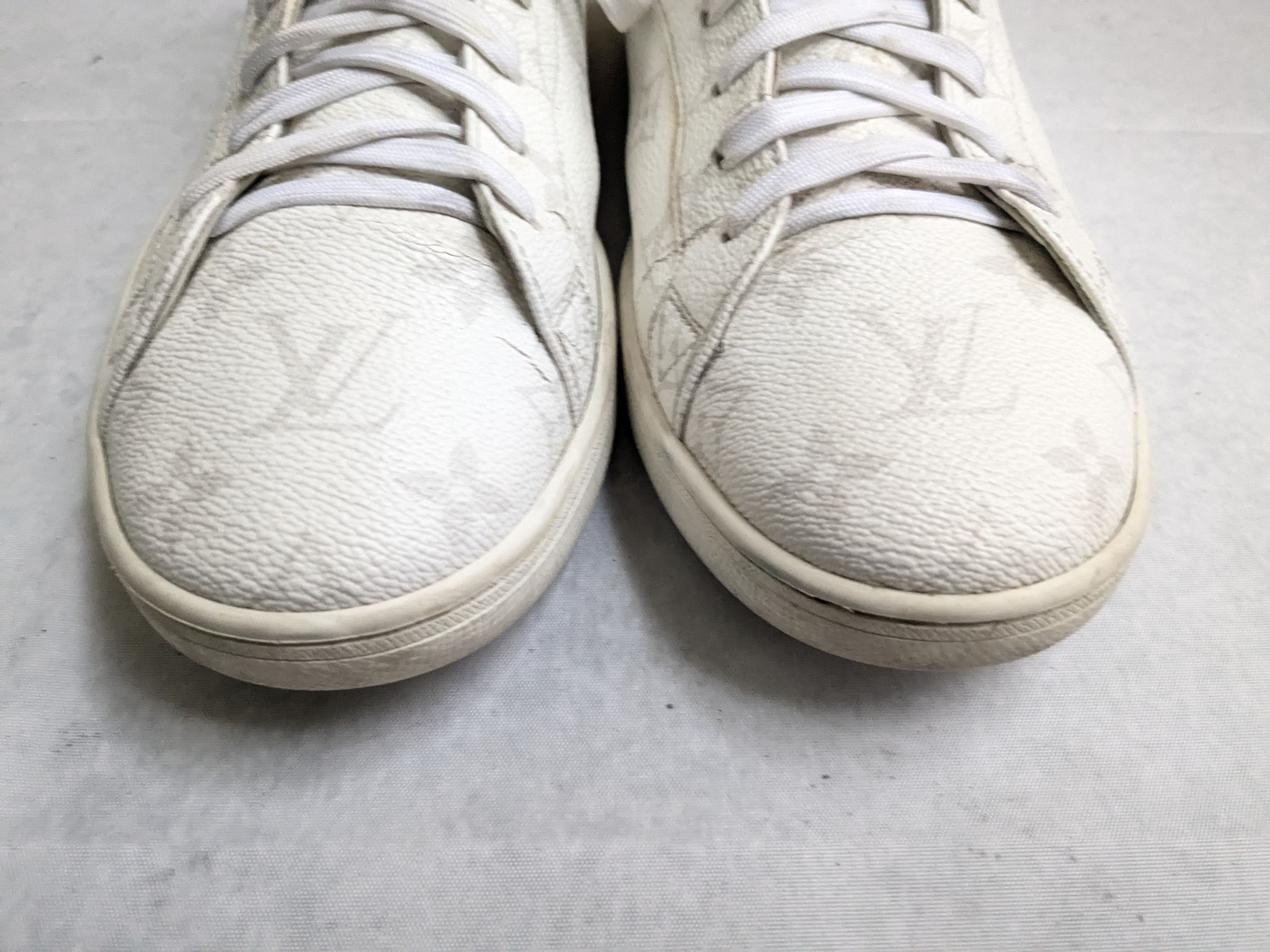 Louis Vuitton Louis Vuitton Sneakers White 11 Monogram Logo High Tops Size US 11 / EU 44 - 5 Thumbnail