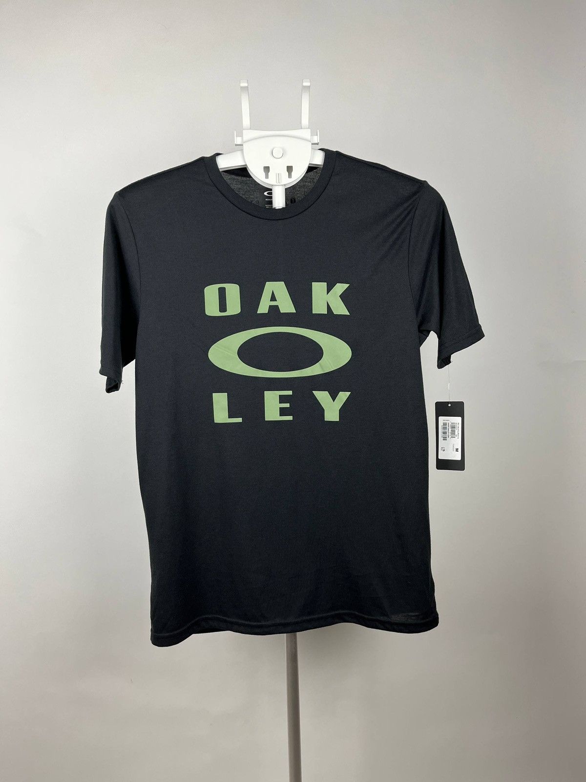 Oakley Oakley Bold Ellipse SS Tee Blackout Neon Logo T-Shirt Size US L / EU 52-54 / 3 - 1 Thumbnail