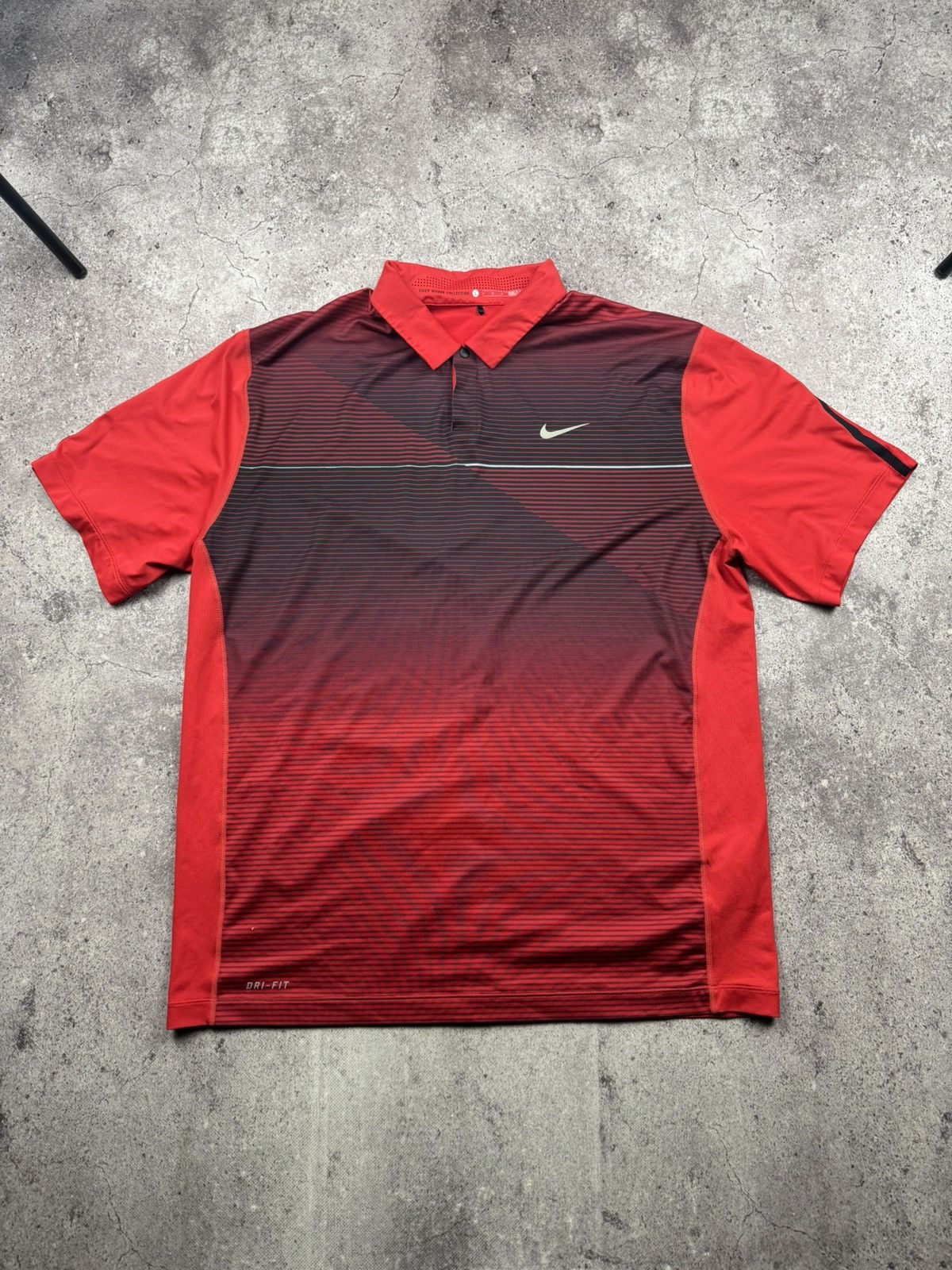 Nike 00’s Vintage Nike Tiger Woods Y2K Polo Shirt Tee Golf Tennis Size US L / EU 52-54 / 3 - 1 Thumbnail