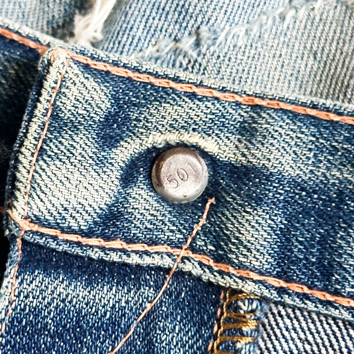 Levi's 501 BIG E THRASHED & Repaired Denim Size US 33 - 9 Thumbnail