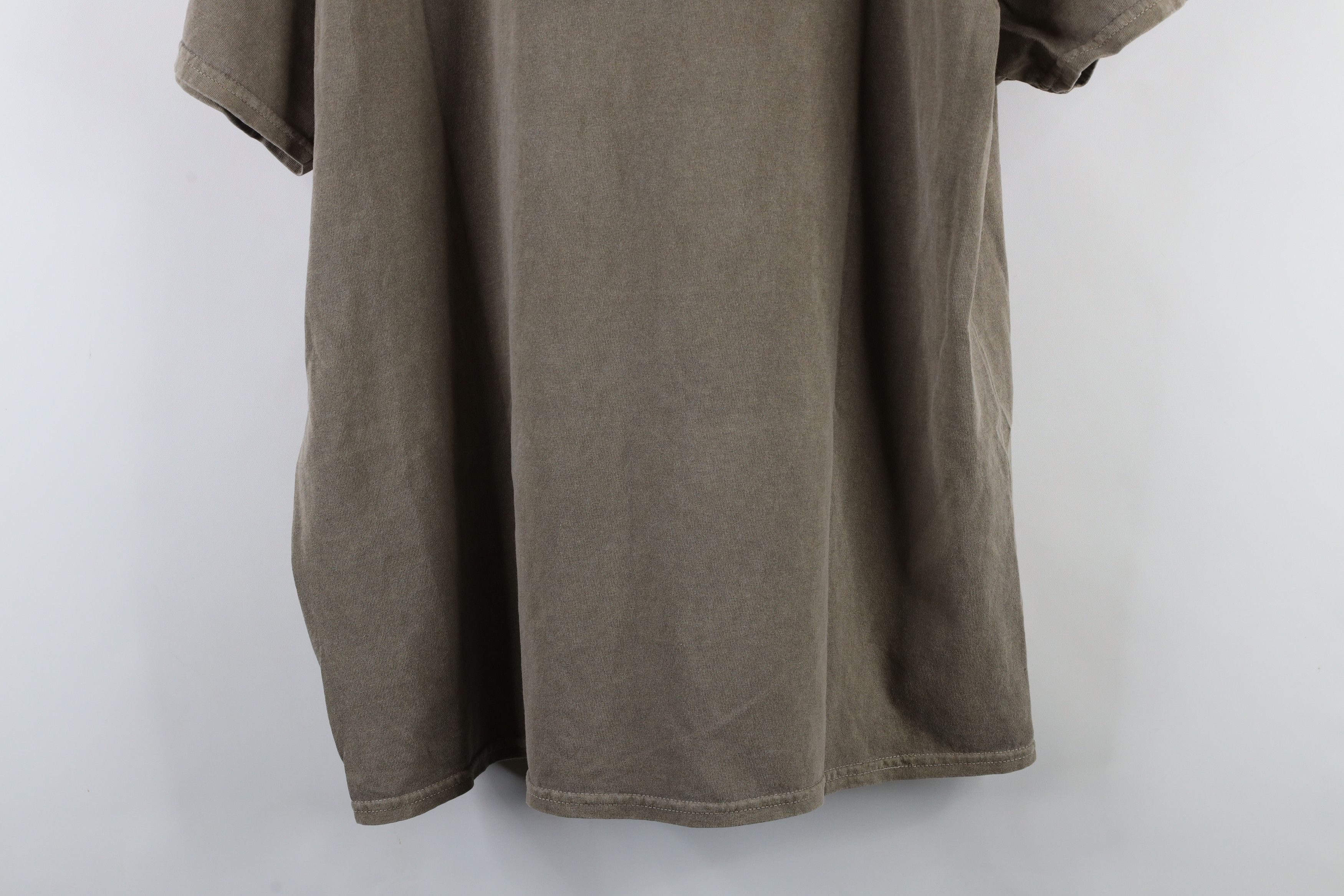Vintage Vintage Streetwear Lake Tahoe California Bear Wolf T-Shirt Size US XL / EU 56 / 4 - 11 Thumbnail