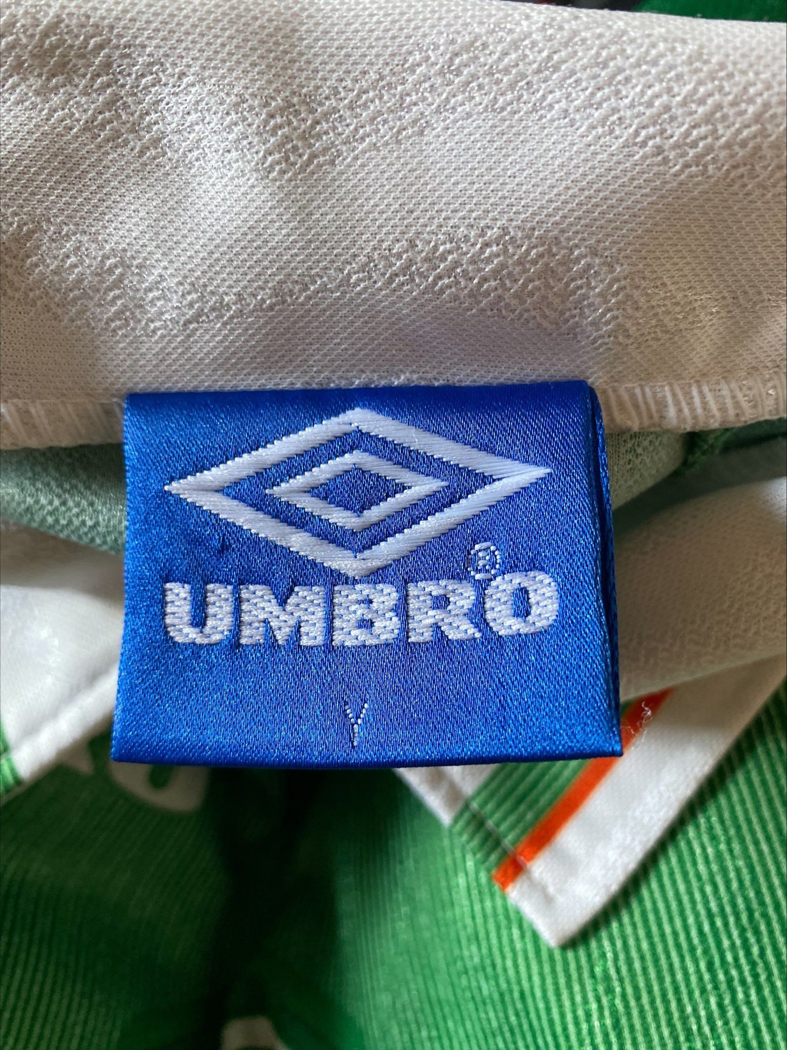 Umbro Vintage Soccer Jersey IRLANDIA - 1996 - 1998 - S - Umbro Size US S / EU 44-46 / 1 - 5 Thumbnail
