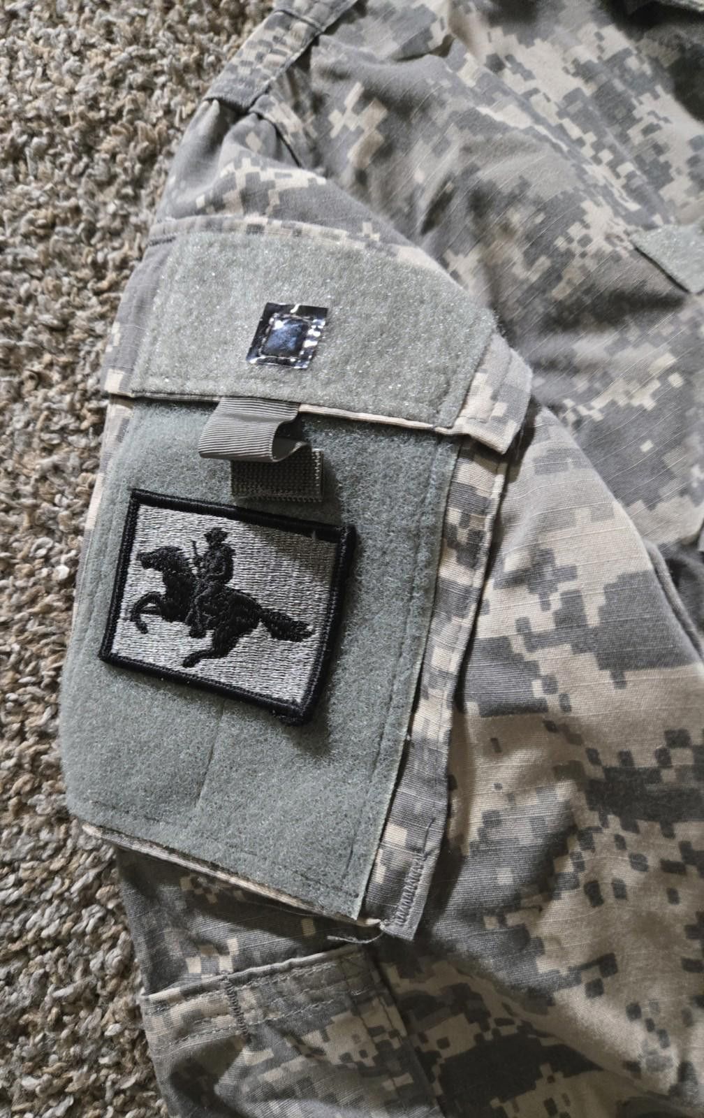 The Unbranded Brand Army Digital Camo ACU L Long Wyoming National Guard Patch Size ONE SIZE - 3 Thumbnail