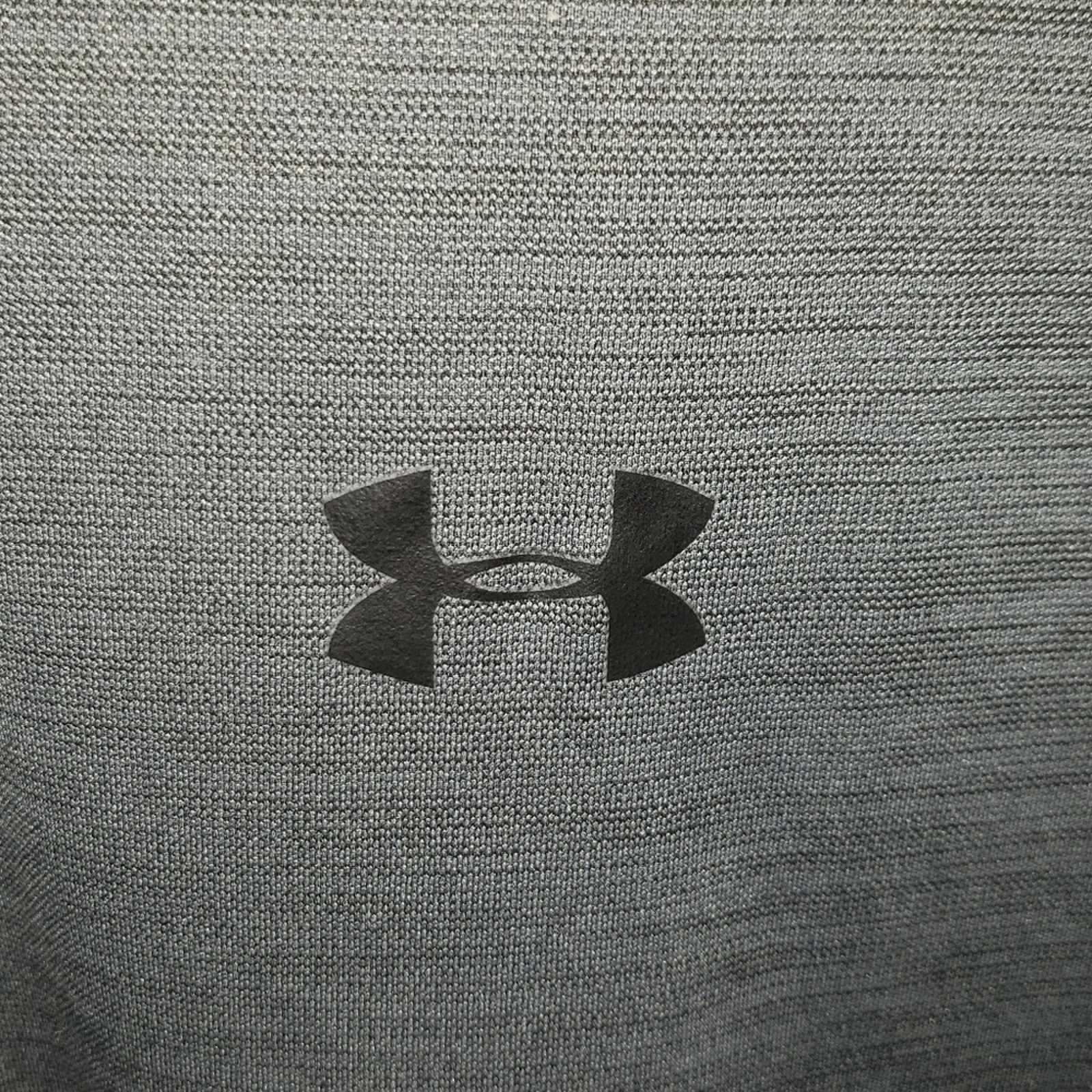 Under Armour Under Armour tech shirt, Gray, v-neck, loose fit, size m Size US M / EU 48-50 / 2 - 4 Thumbnail