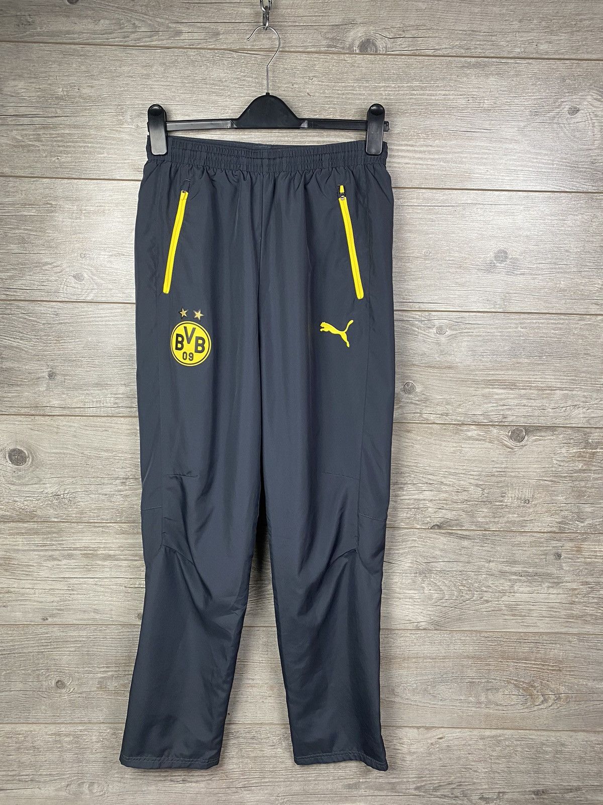 Puma Sweatpants Puma Borussia size S yK2 style Size US 30 / EU 46 - 1 Thumbnail