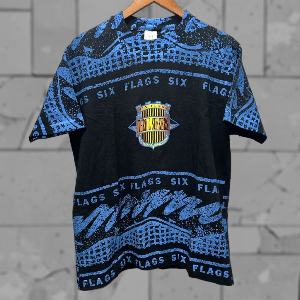 Vintage VTG SIX FLAGS THRILL SEEKERS STITCH FLAG T-Shirt Mens Size L Black User: VTG SIX FLAGS THRILL SEEKERS STITCH FLAG T-Shirt Mens Size L Black Size US L / EU 52-54 / 3 - 1 Thumbnail