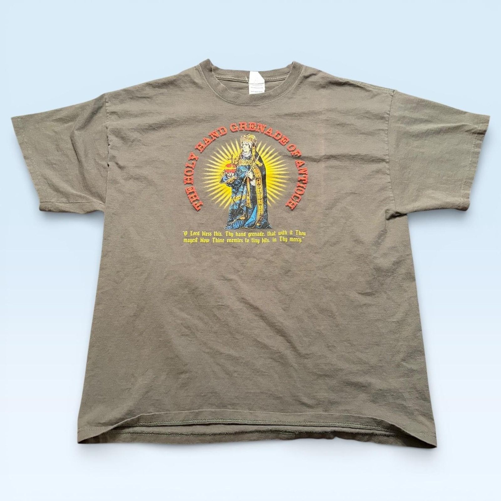 Gildan Monty Python Holy Grail Shirt XL Green Gildan Holy Grenade Size US XL / EU 56 / 4 - 1 Thumbnail
