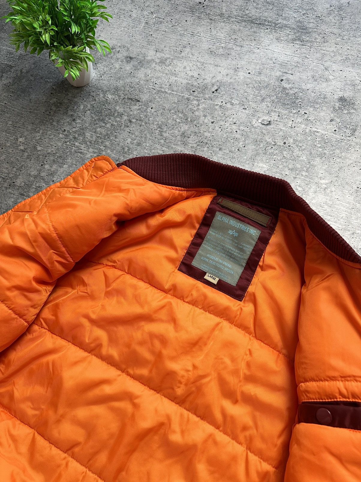 Alpha Industries Alpha Industries MA-1 Bomber Jacket Y2K Hype Jacket Size L / US 10 / IT 46 - 4 Thumbnail