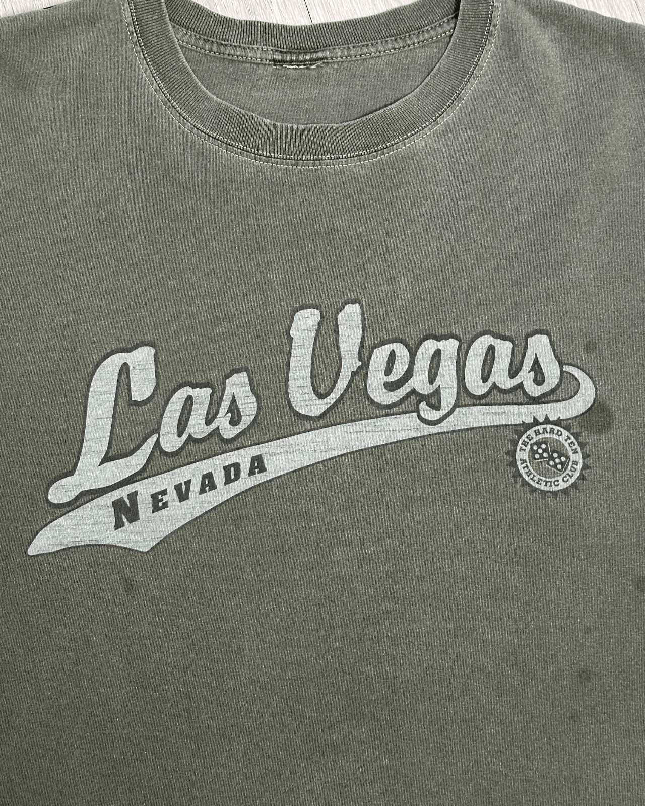 Vintage Vintage Las Vegas Nevada Hard Ten Olive Green T-Shirt Large Size US L / EU 52-54 / 3 - 5 Thumbnail