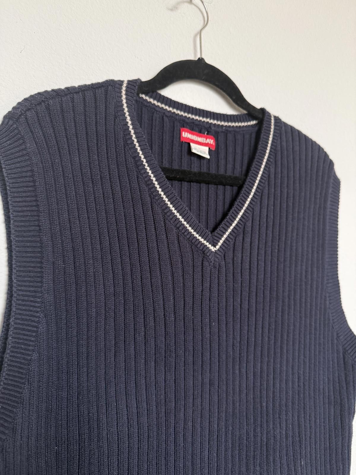 UNIONBAY 90s Fine Navy Blue Ribbed Knit Sleeveless Sweater Vest Size US L / EU 52-54 / 3 - 2 Thumbnail