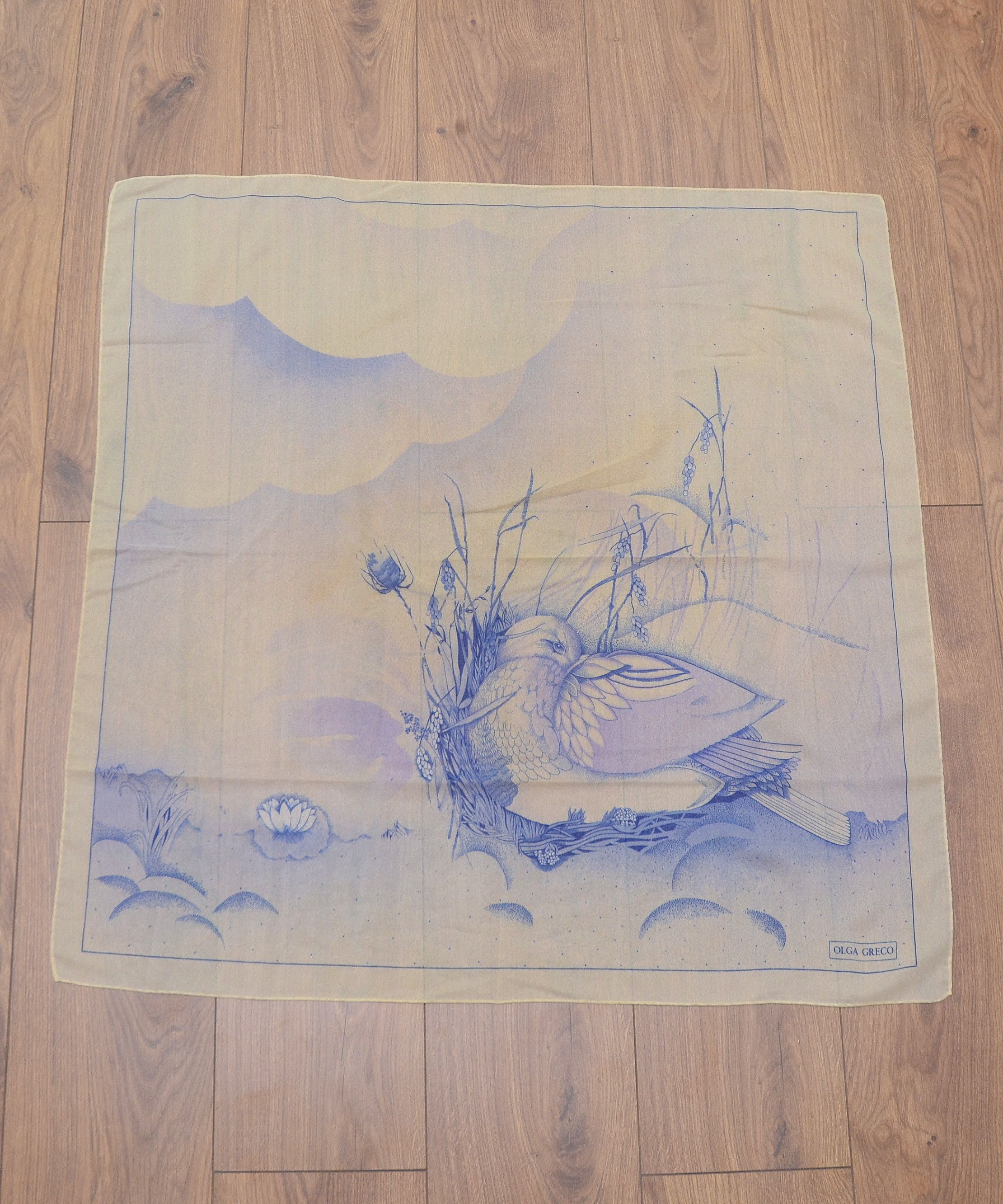 Designer × Vintage Vintage signed Olga Greco Silk scarf Design duck nature Size ONE SIZE - 2 Thumbnail