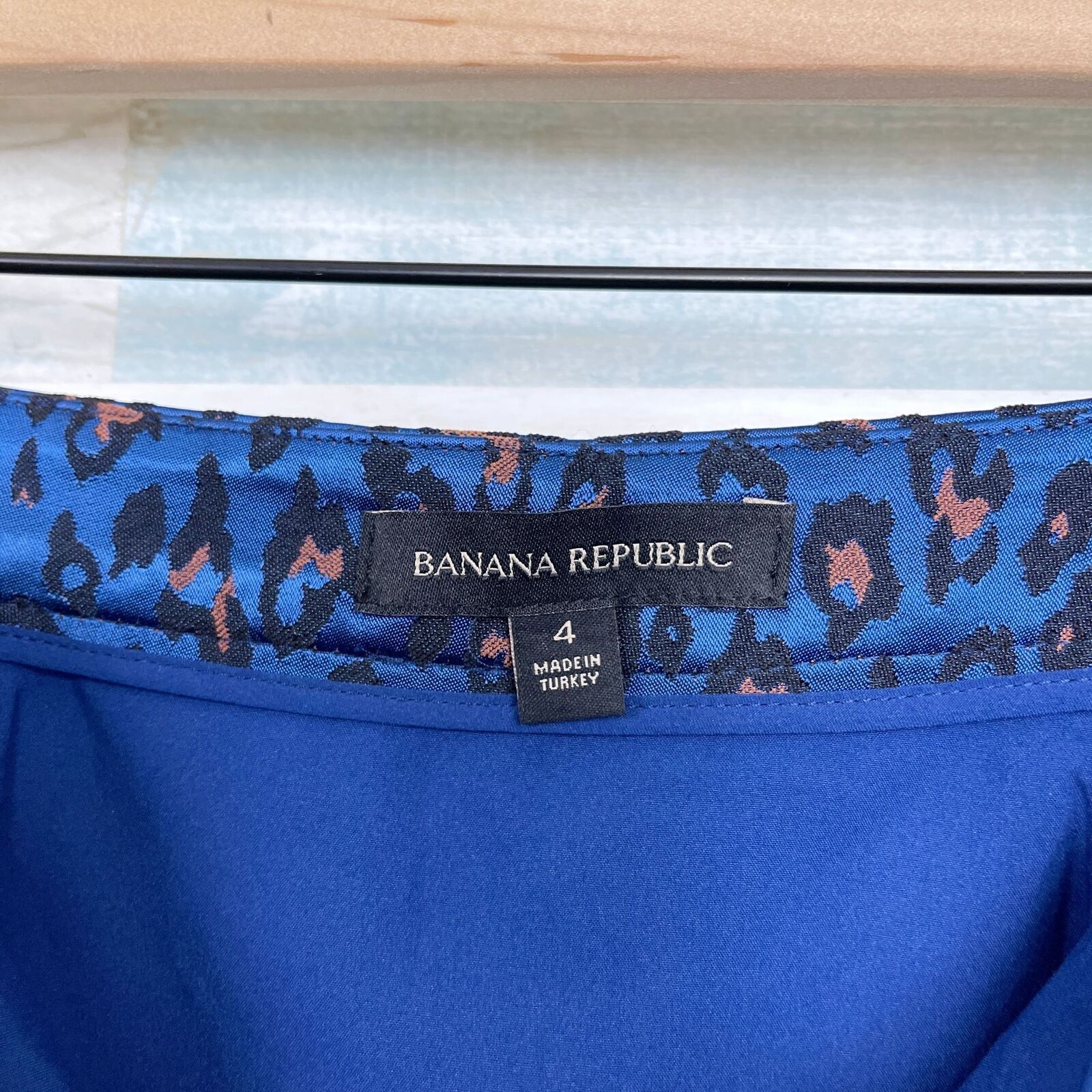 Banana Republic Banana Republic Leopard Print Button Front Skirt Womens 4 Size 28" / US 6 / IT 42 - 4 Thumbnail