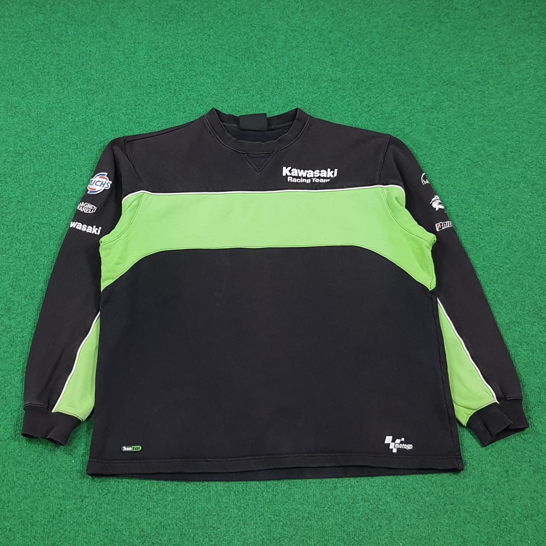 Japanese Brand Vintage 2002 Kawasaki Racing Team MotoGP Motorcross Crewneck Size US L / EU 52-54 / 3 - 4 Thumbnail
