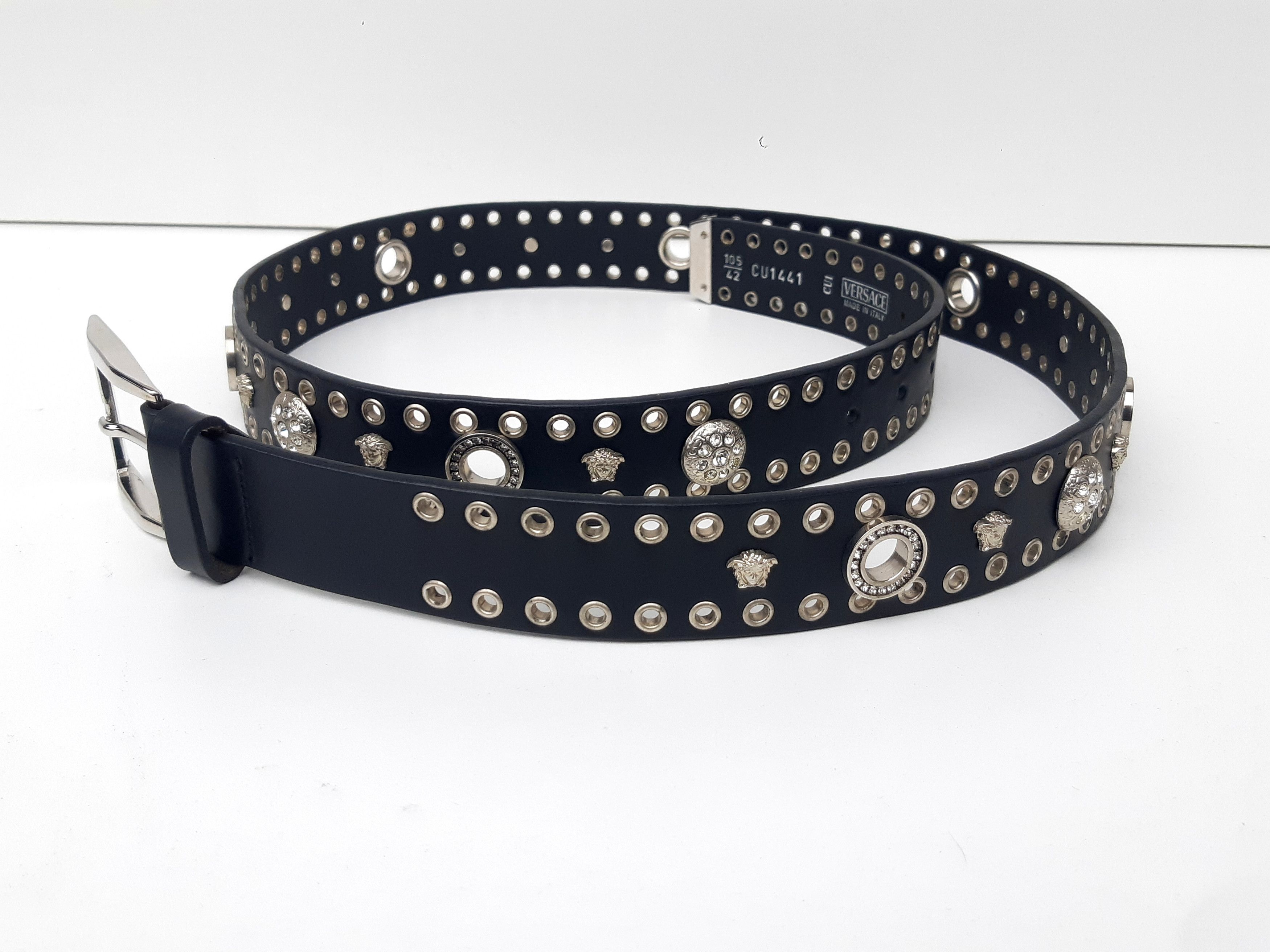 Vintage VERSACE Italy 105/42 Men Belt Black Leather NEW