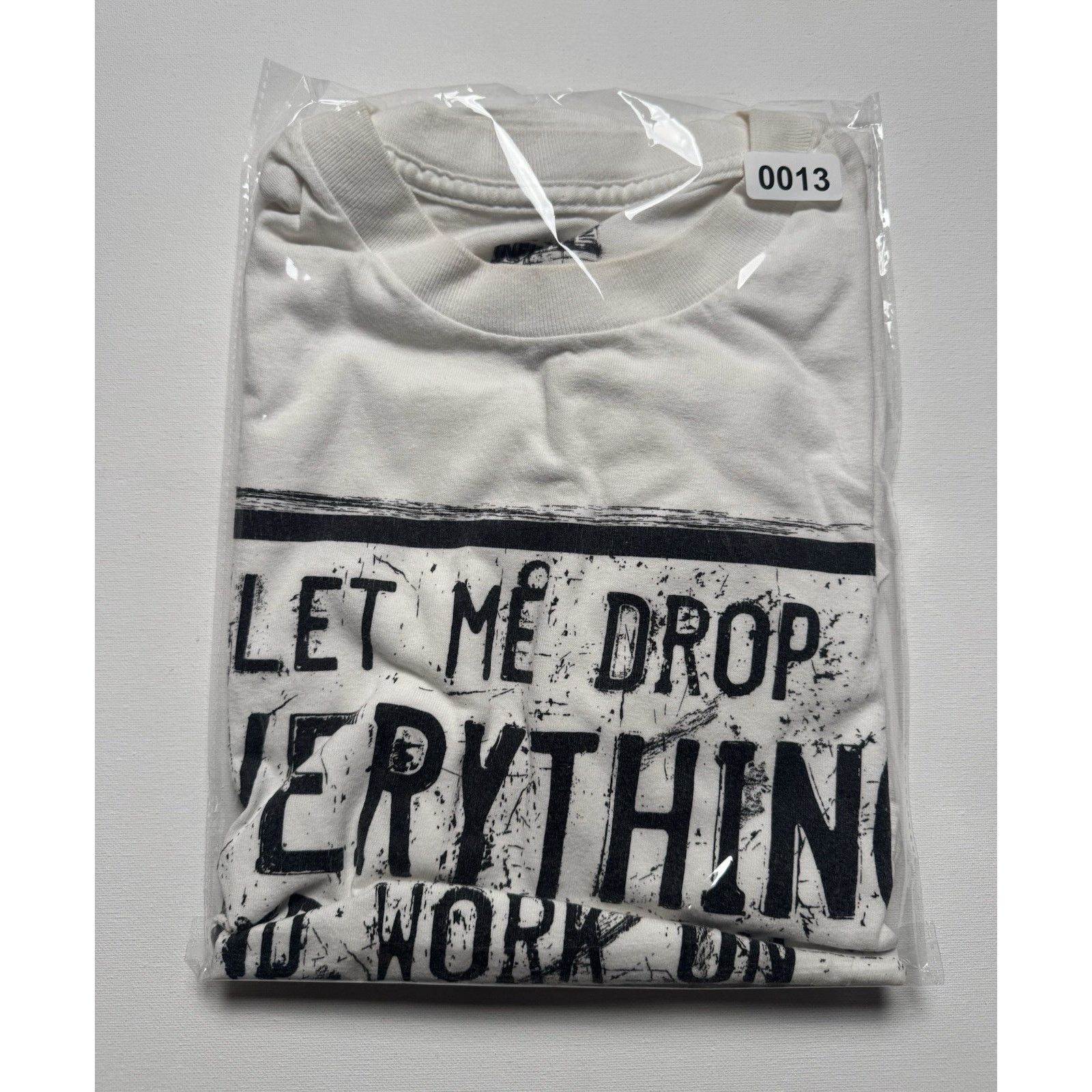 Vintage Y2K White Parody Script T Shirt L Let me drop everything Size US L / EU 52-54 / 3 - 7 Thumbnail