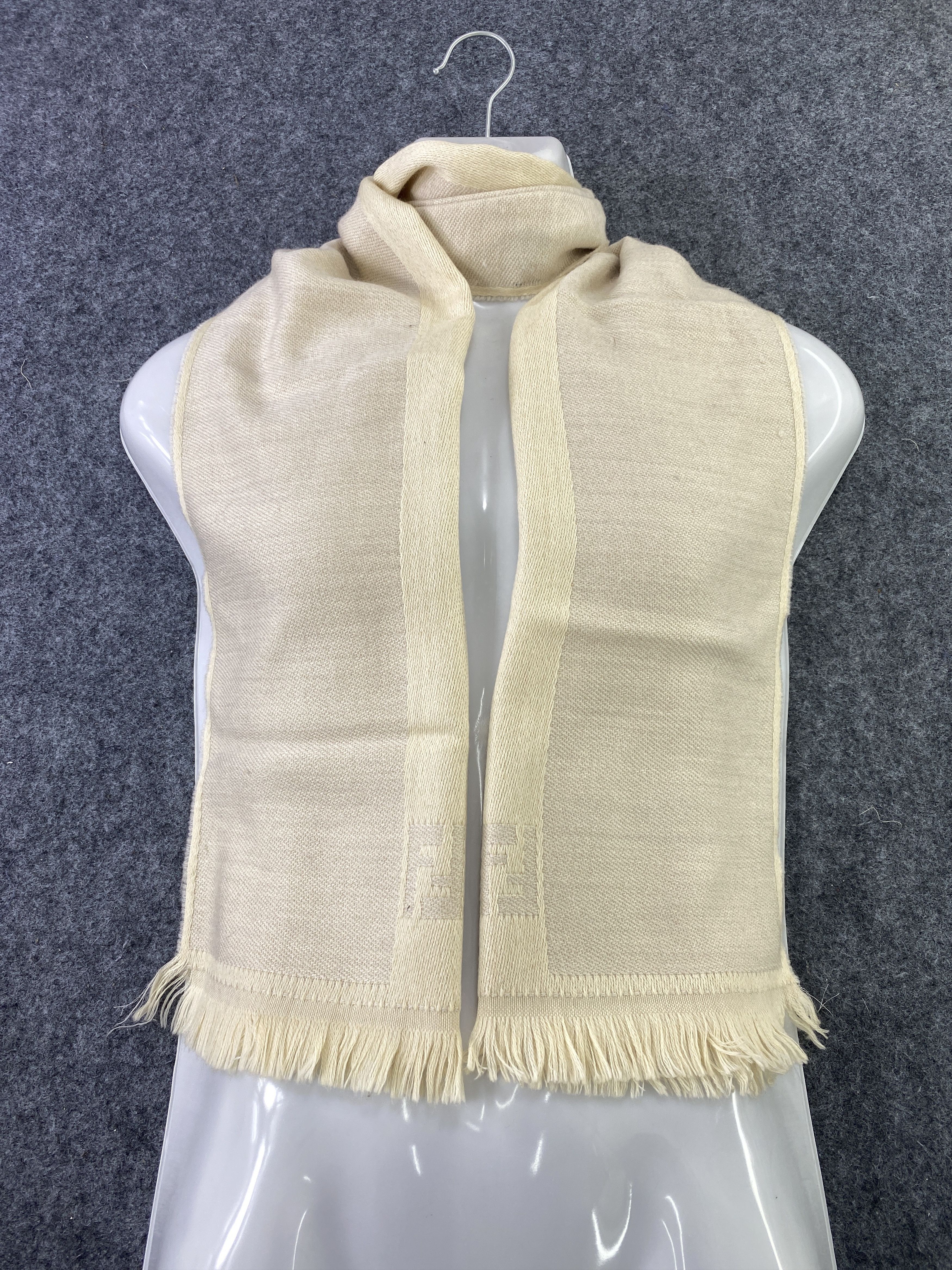 Fendi Vintage Fendi Scarf/Muffler/Neckwear-T469 Size ONE SIZE - 2 Thumbnail