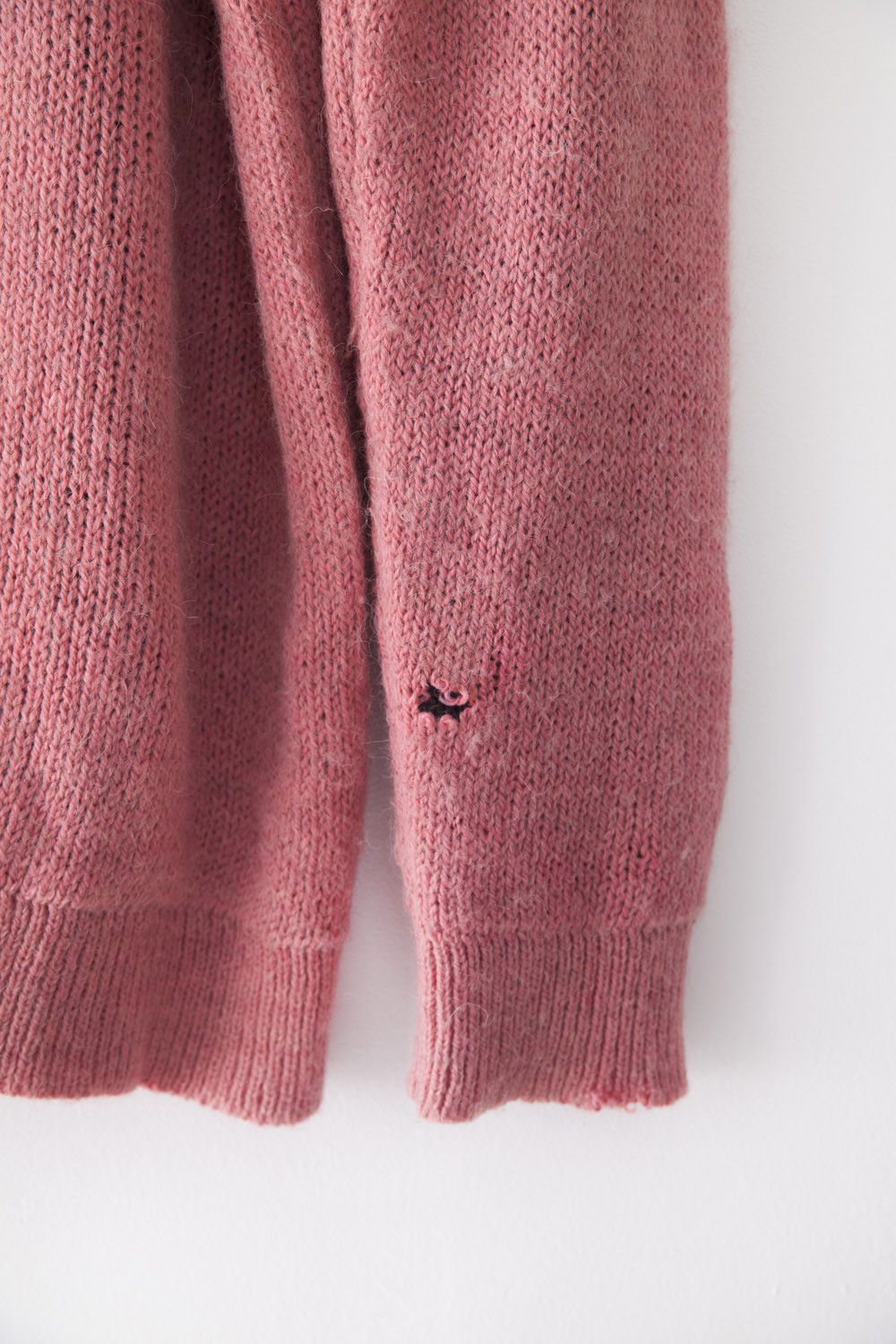 Raf Simons AW04 pink Wave Test sweater Size US M / EU 48-50 / 2 - 6 Thumbnail