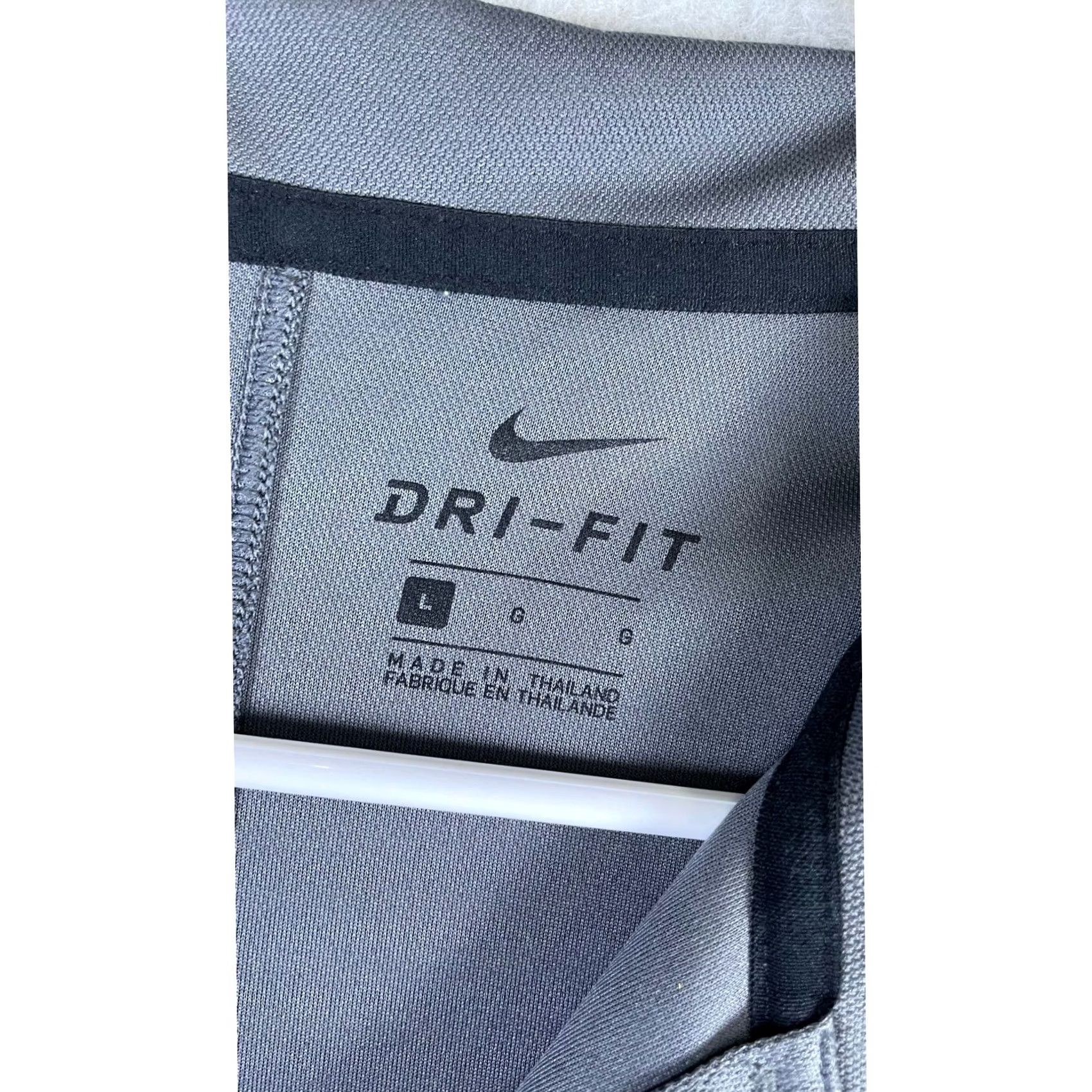 Nike Nike Polo Shirt Mens Large Gray Dri-FIT Short Sleeve Golf Top Size US L / EU 52-54 / 3 - 6 Thumbnail