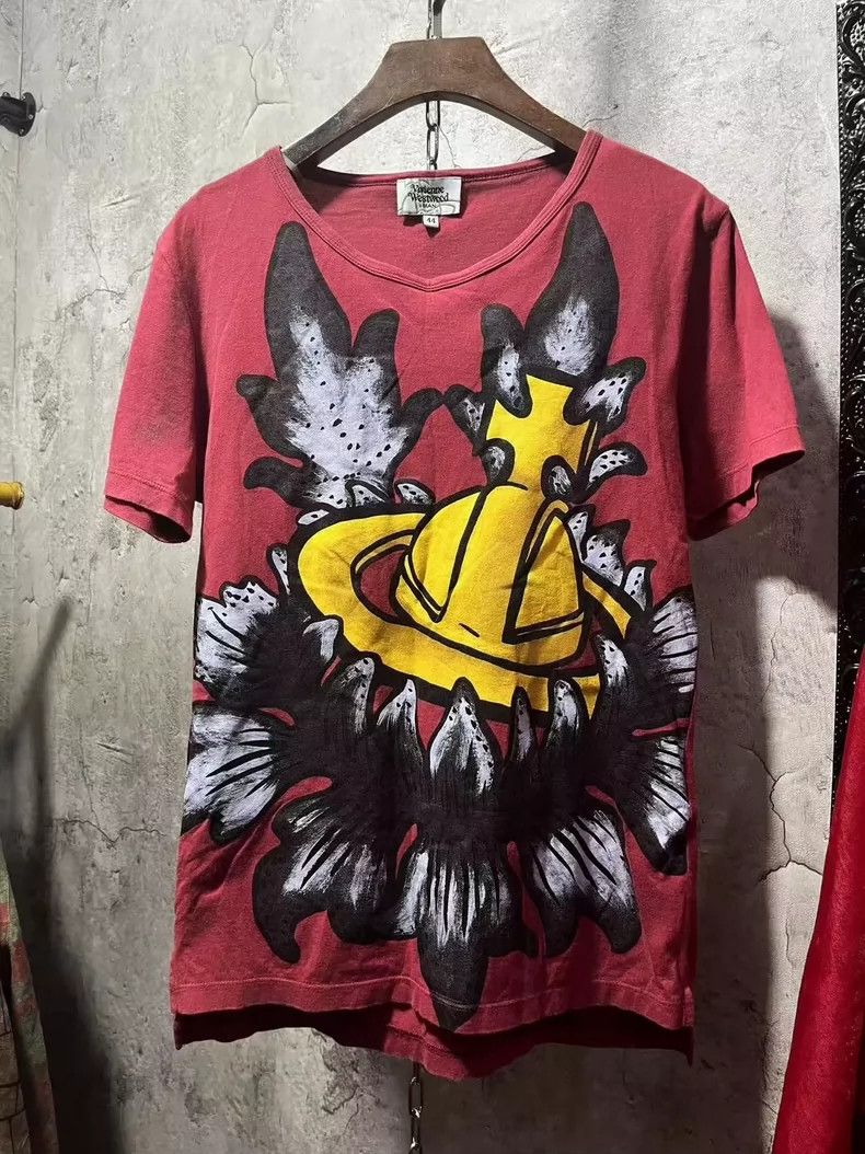 Vivienne Westwood Vivienne Westwood Printed Saturn out of print T-shirt Size M / US 6-8 / IT 42-44 - 1 Thumbnail