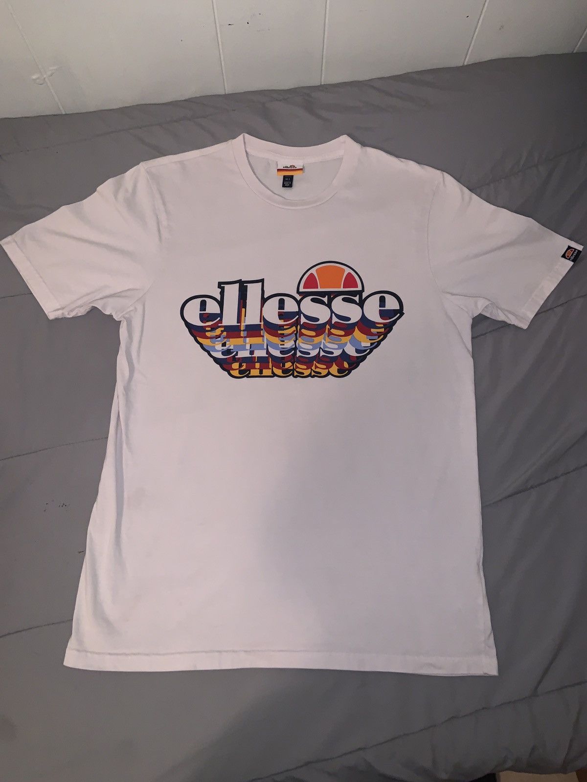 Ellesse Ellesse Retro 80’s Classic Logo - Size L Size US L / EU 52-54 / 3 - 1 Thumbnail