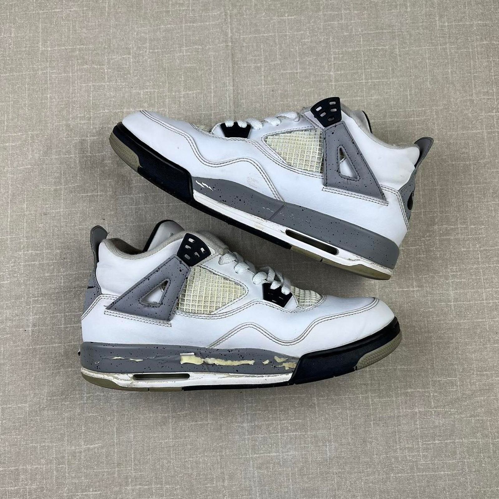 Jordan Brand 2016 Jordan 4 “White Cement" Size US 8.5 / IT 38.5 - 3 Thumbnail