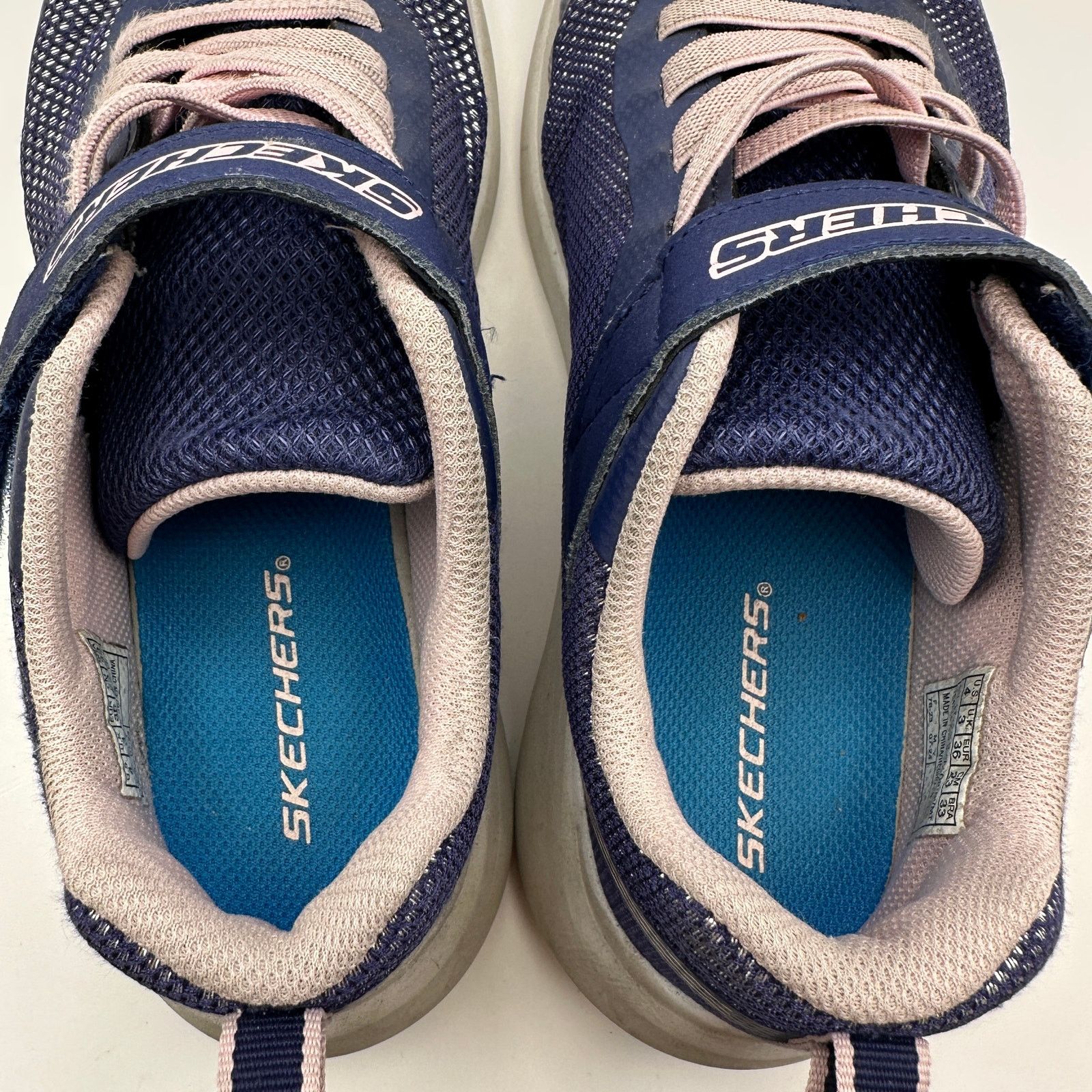 SKECHERS SKECHERS Kids size 4 Blue/Pink Running Shoes Size US 4 / IT 34 - 4 Thumbnail