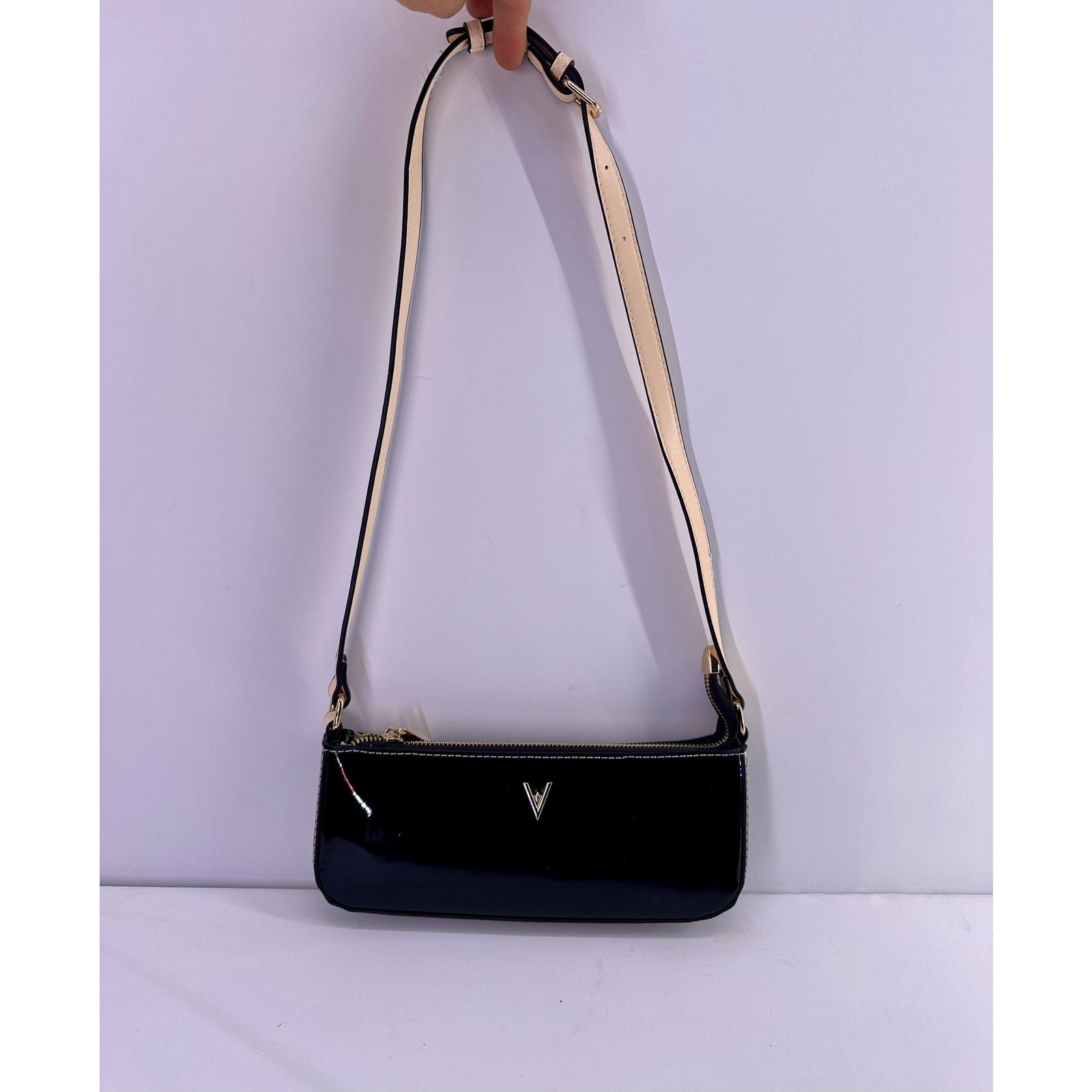 & Other Stories V satchel shoulder black metalic faux leather little handbag Size ONE SIZE - 1 Thumbnail