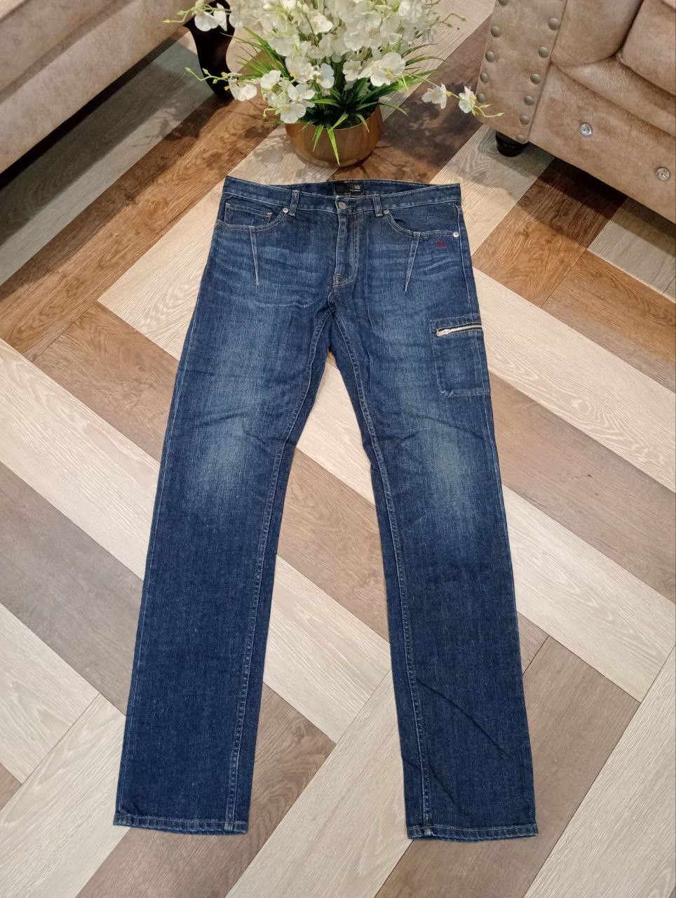 UNIQLO UNDERCOVER 6 POCKET JEANS - SIZE 32