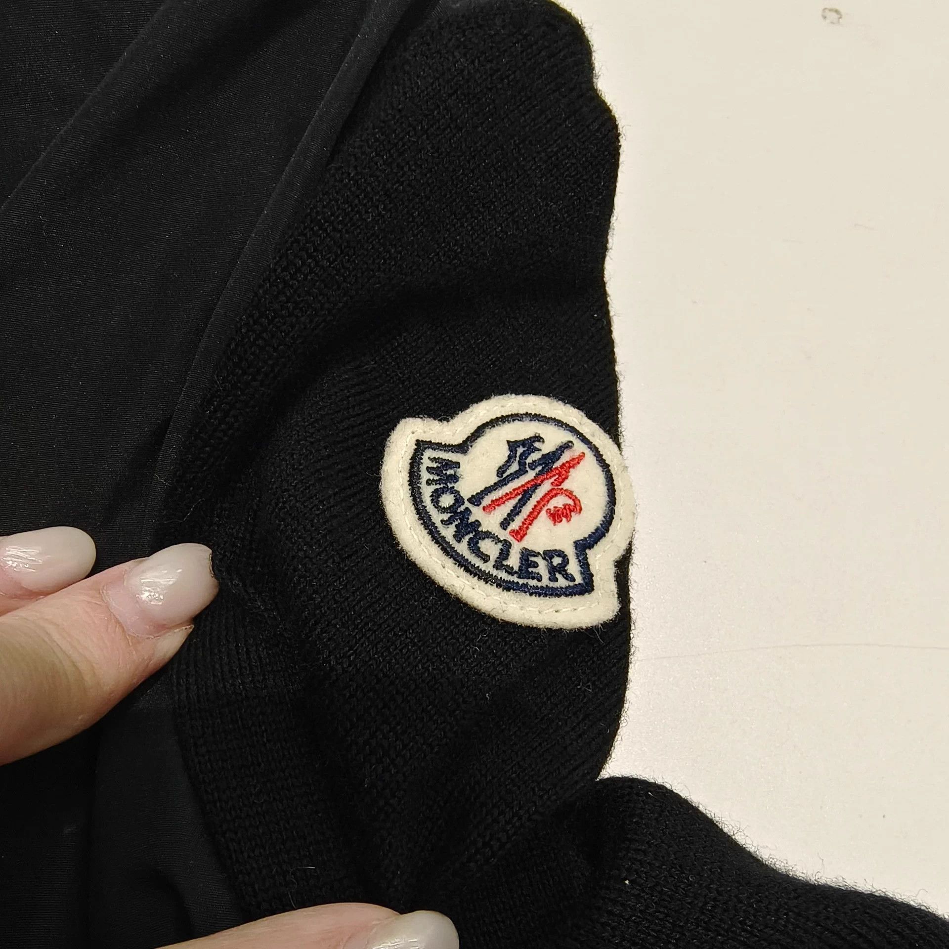 Moncler Moncler Oversized Cardigan S Size S / US 4 / IT 40 - 3 Thumbnail