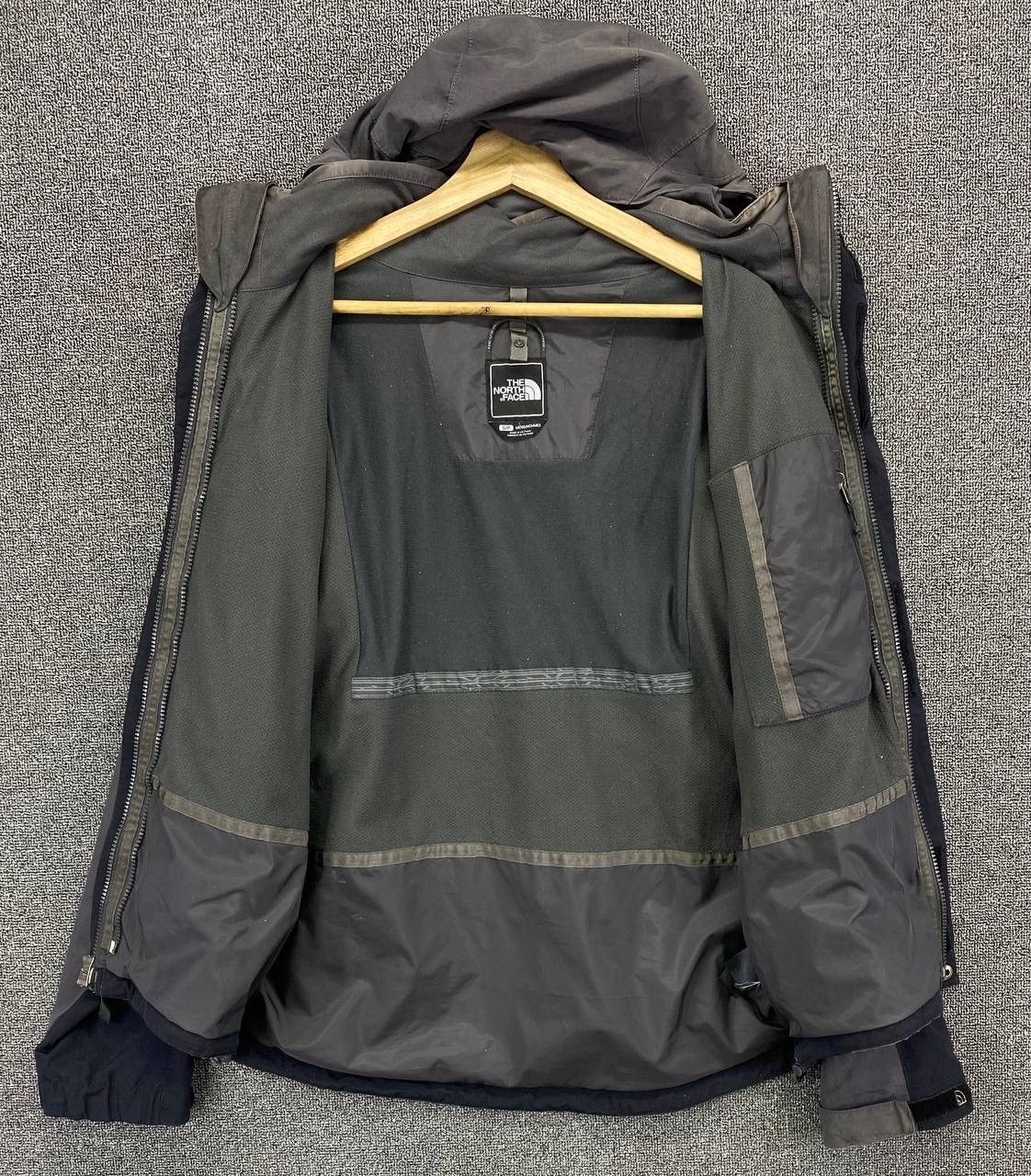 The North Face Vintage The North Face HyVent Light Jacket Size US S / EU 44-46 / 1 - 6 Thumbnail