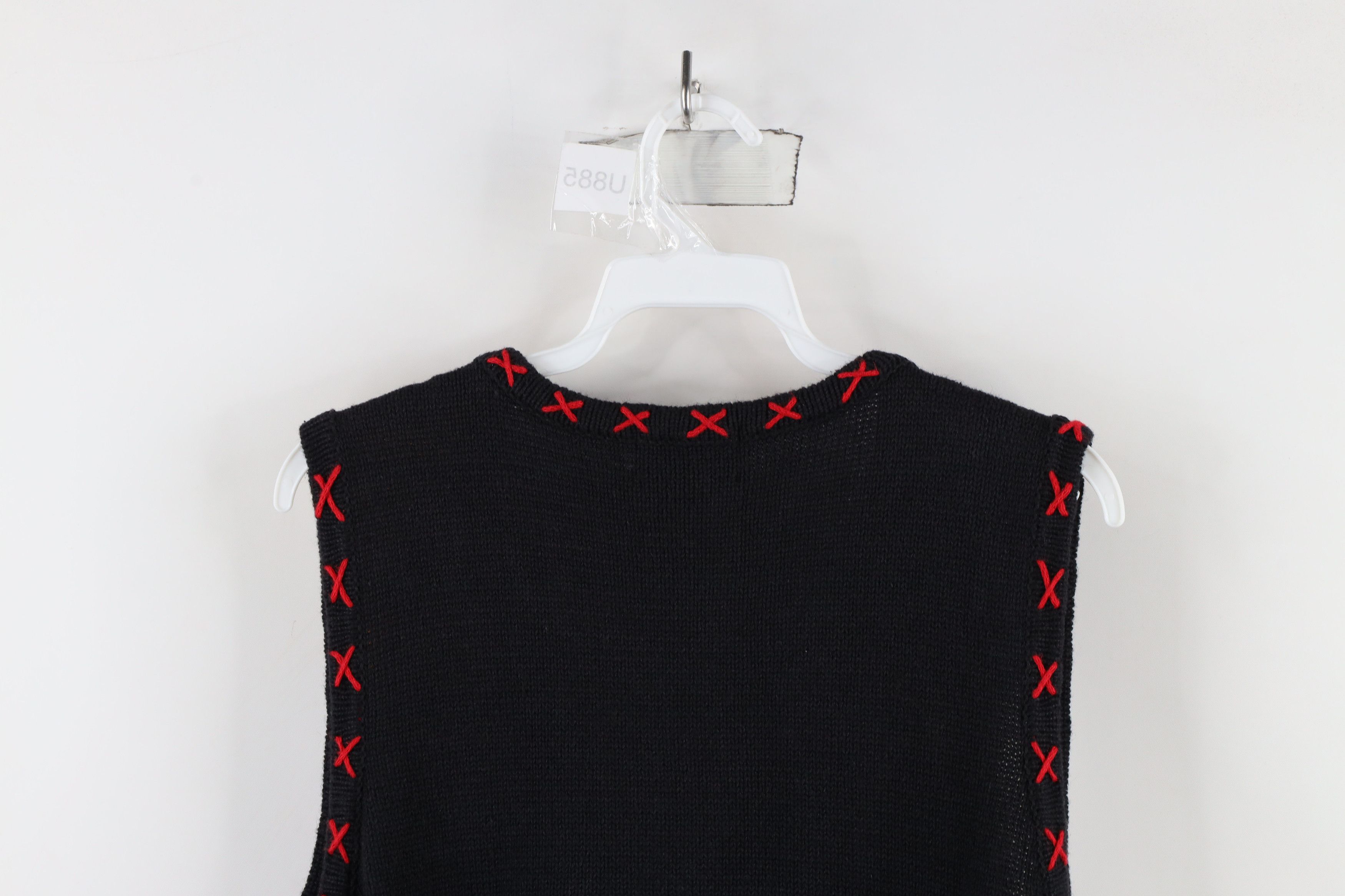 Vintage Vintage 90s Streetwear Christmas Cardigan Sweater Vest Size L / US 10 / IT 46 - 13 Thumbnail