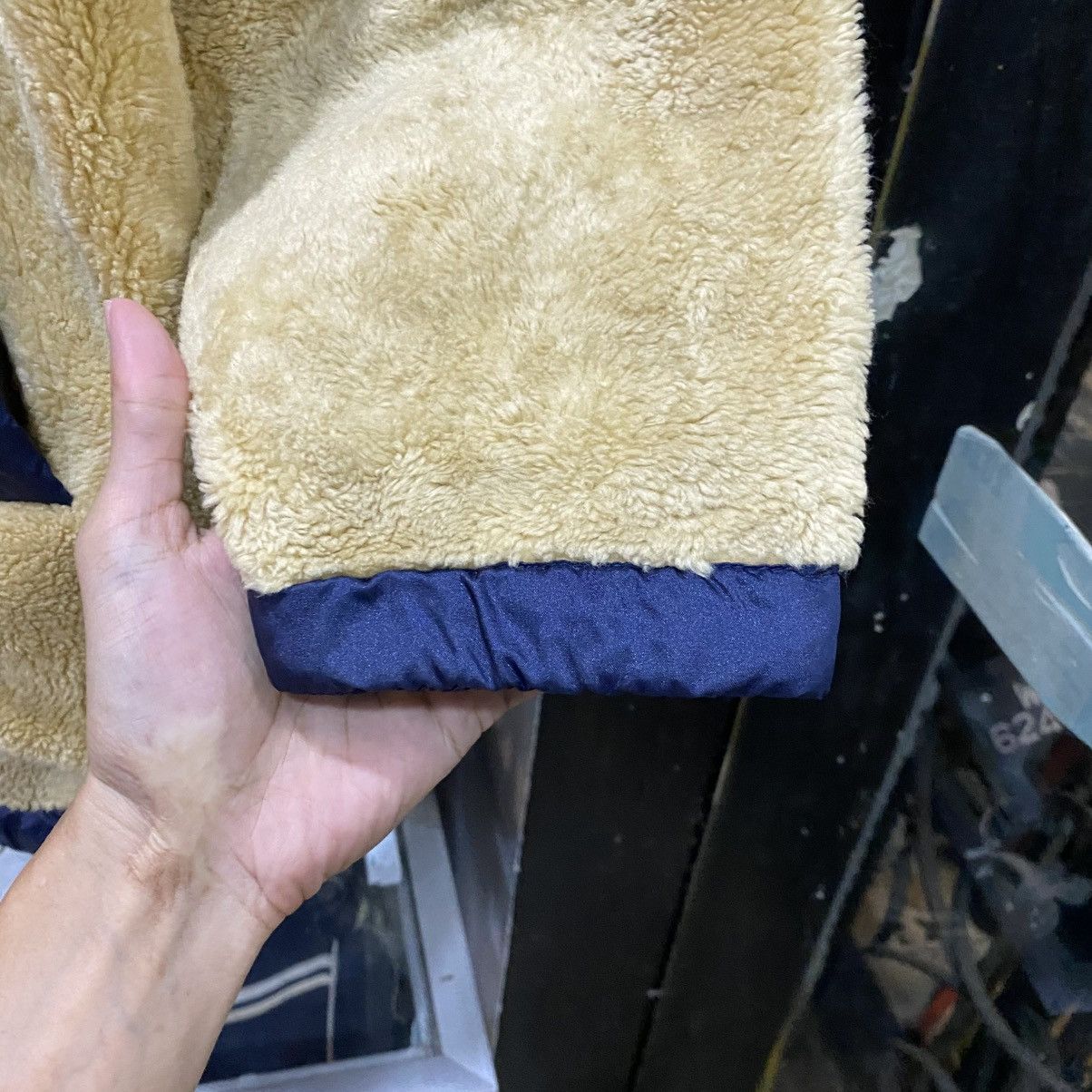 Courreges Vintage Courrèges fleece jacket in yellow navy blue accents Size US M / EU 48-50 / 2 - 10 Thumbnail