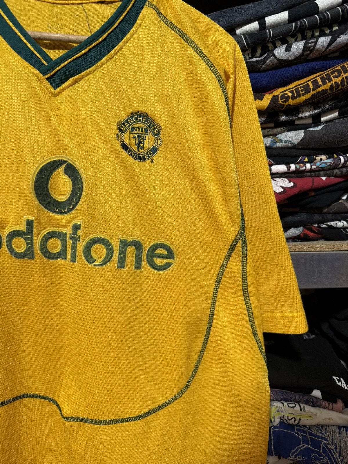 Umbro Umbro Manchester United 2000-2002 Goalkeeper Barthez Jersey Size US XL / EU 56 / 4 - 4 Thumbnail