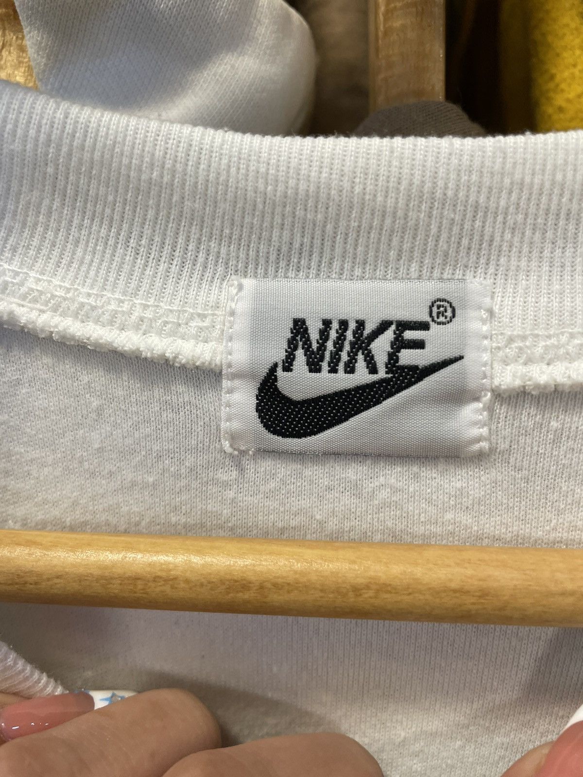 Nike Rare Vintage Nike Spell Out 90s Tee Size US L / EU 52-54 / 3 - 4 Thumbnail