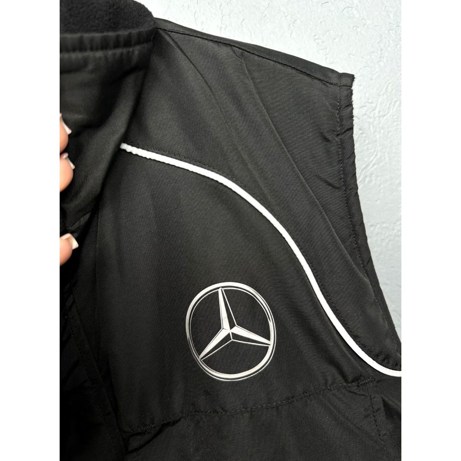 Mercedes-Benz Mercedes-Benz Mens Vest Windbreaker Category: Vest XL Black Logo Size US XL / EU 56 / 4 - 3 Thumbnail
