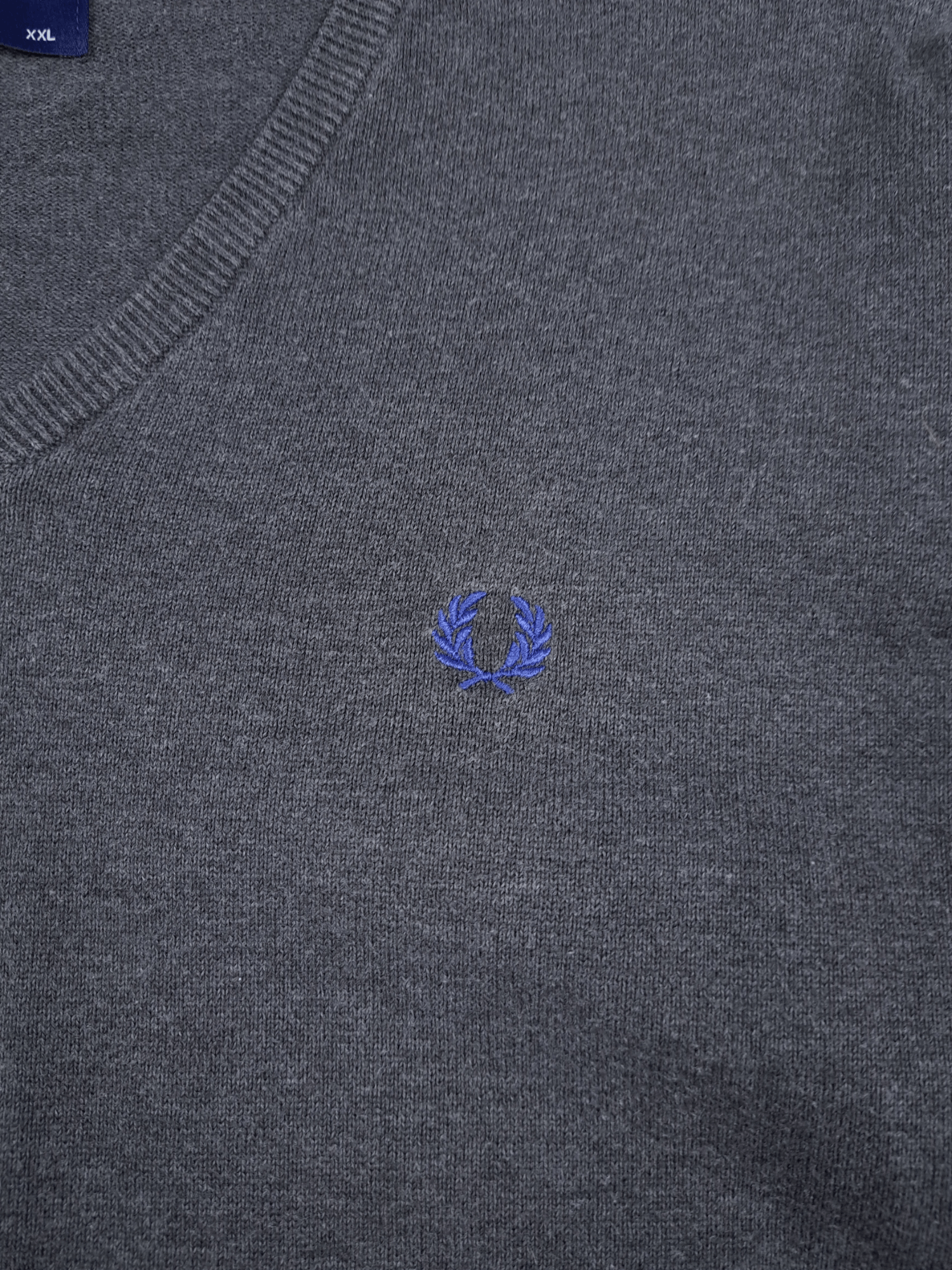 Designer × Fred Perry 💎Fred Perry Classic VNeck Jumper Grey Small Logo Sweatshirt Size US XL / EU 56 / 4 - 4 Thumbnail