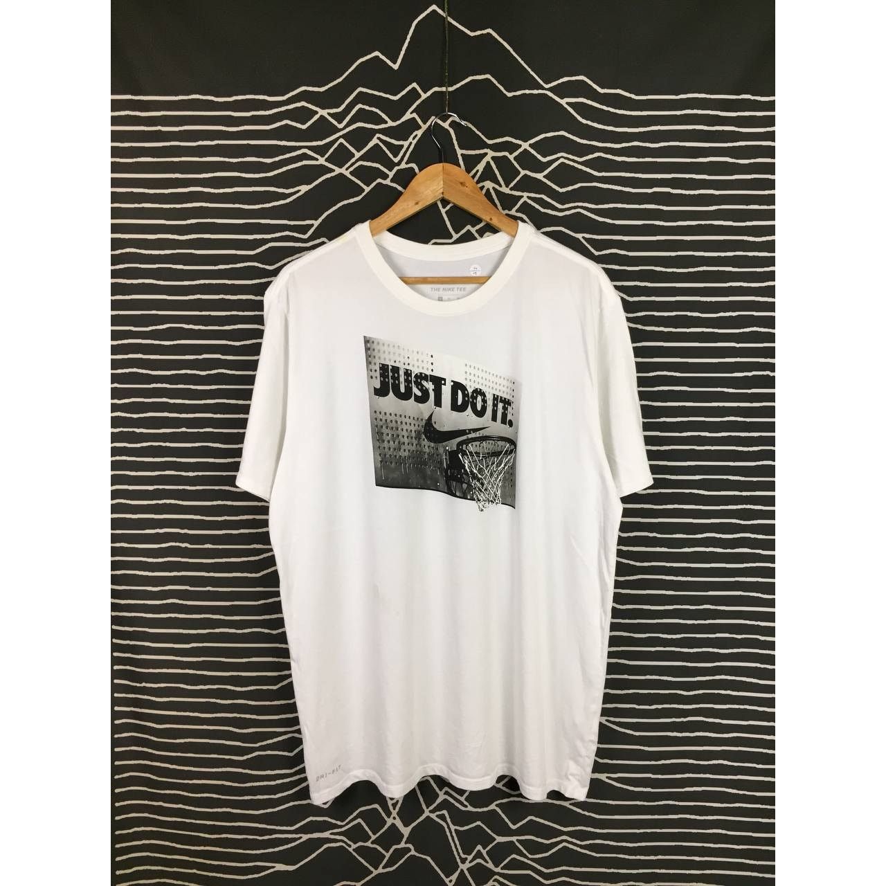 Nike Nike Just Do It Basketball Logo Dri-Fit Tee Size US XL / EU 56 / 4 - 2 Thumbnail