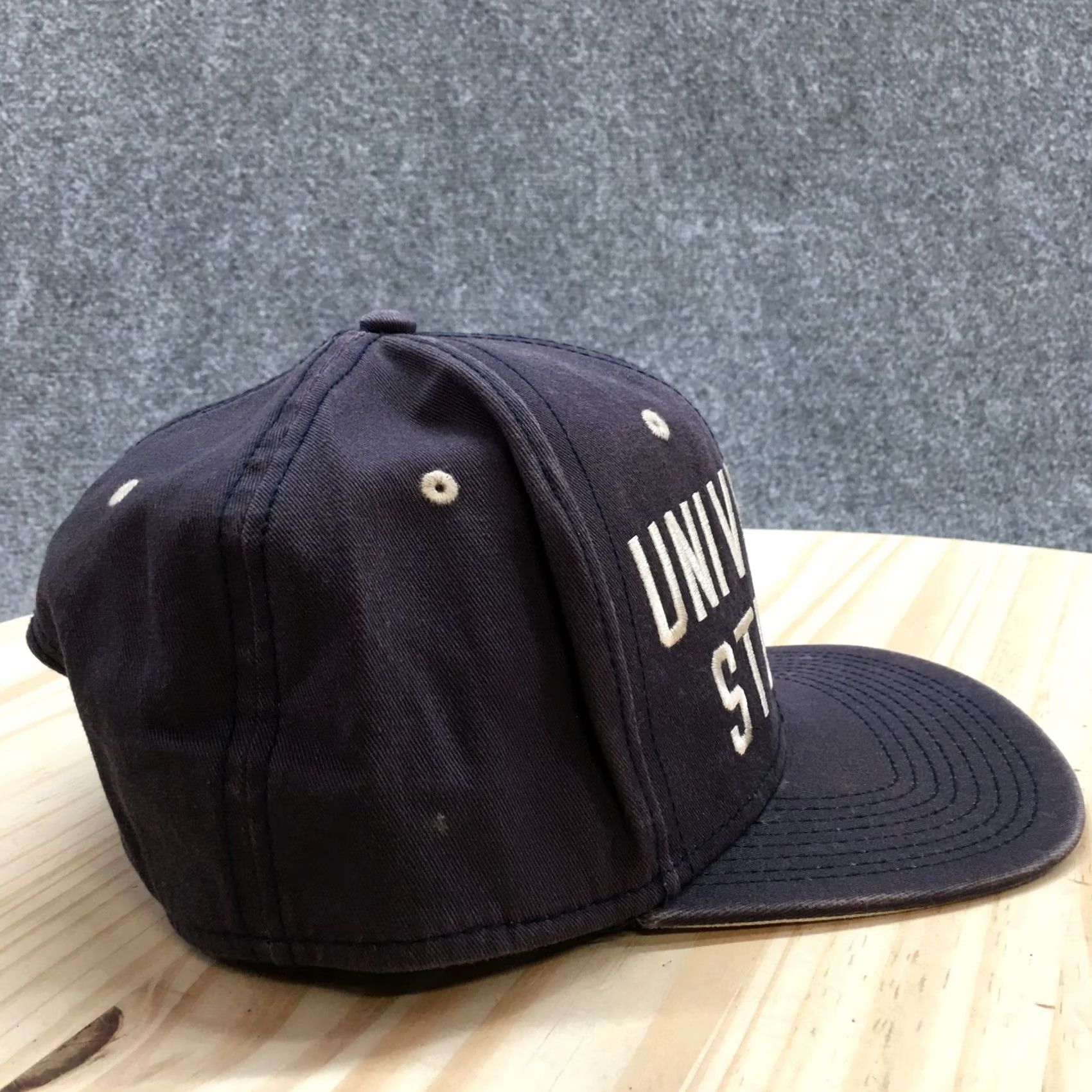 Vintage Universal Studios Hat Men Blue OS Adjustable Snapback Flat Brim Embroidered Logo Size ONE SIZE - 5 Thumbnail