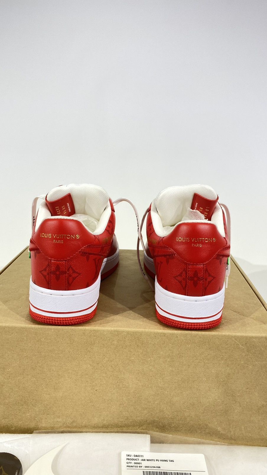 Louis Vuitton Louis Vuitton X Nike 8.5 Air Force 1 White Red Virgil Abloh Size US 8.5 / EU 41-42 - 3 Thumbnail