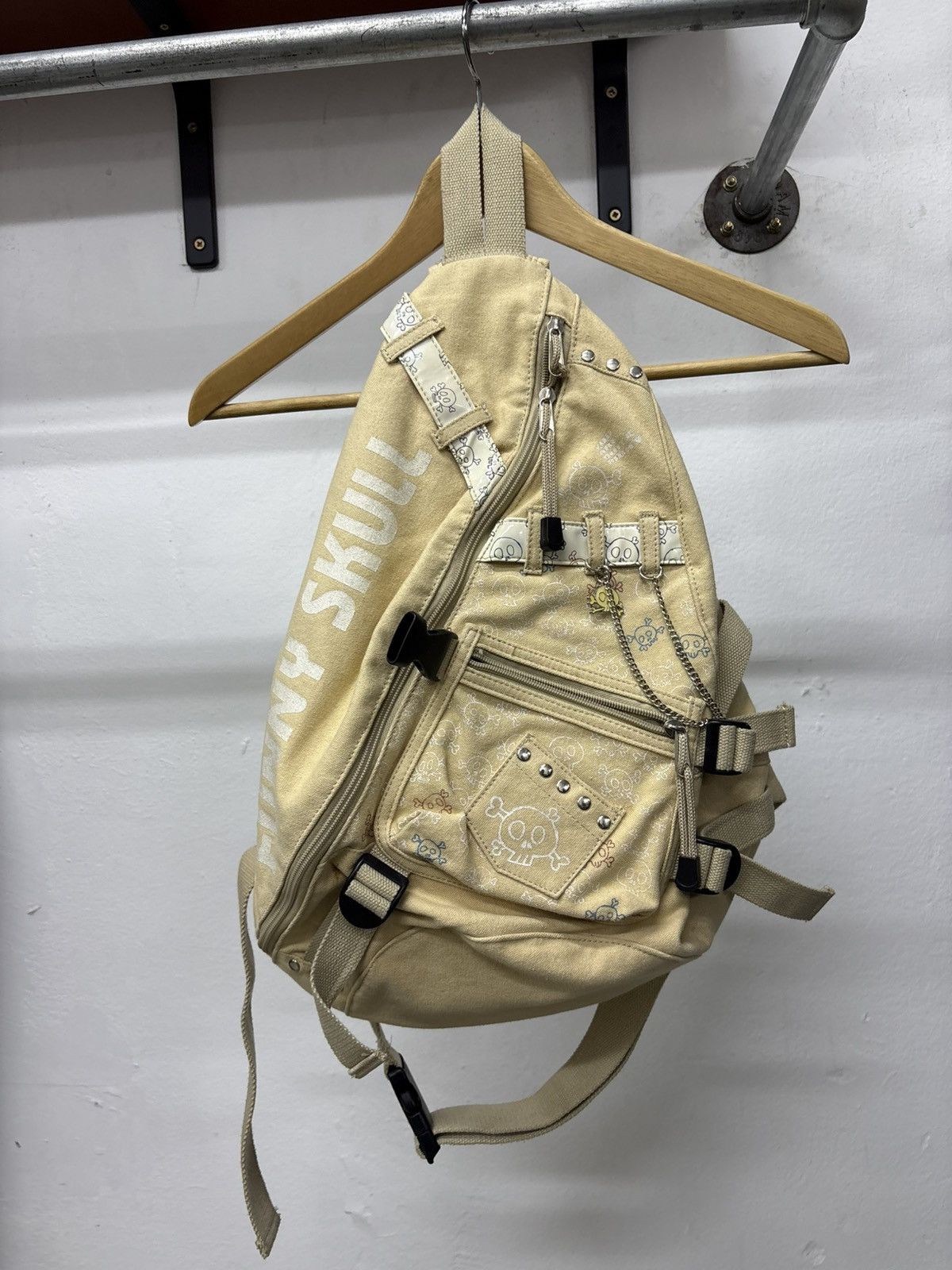 KMRii H Naoto Anarchy Style Vintage Y2K Grunge Crossbody Skull Bag Size ONE SIZE - 2 Thumbnail